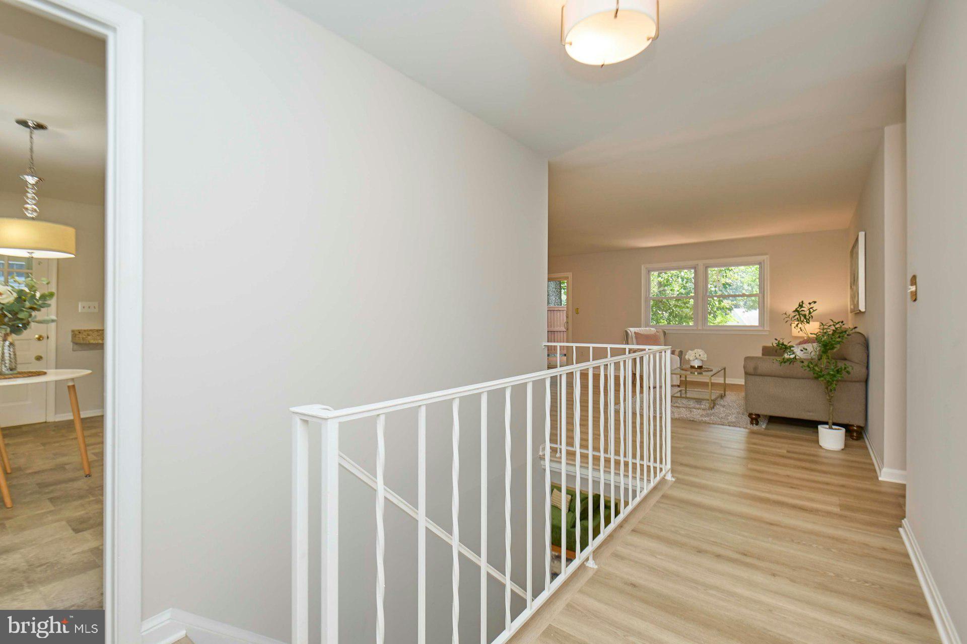 5009 LONE OAK PLACE