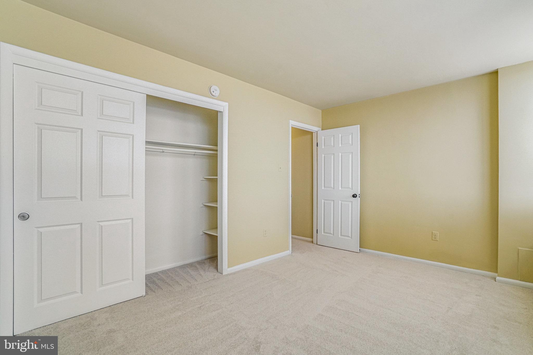 LORCOM HOUSE - Residential Lease