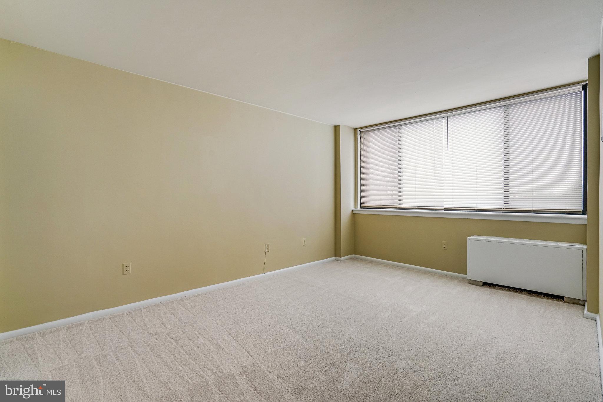 LORCOM HOUSE - Residential Lease