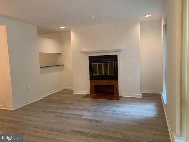 HARBOR WAY - Residential Lease