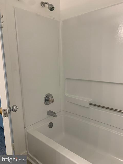 HARBOR WAY - Residential Lease