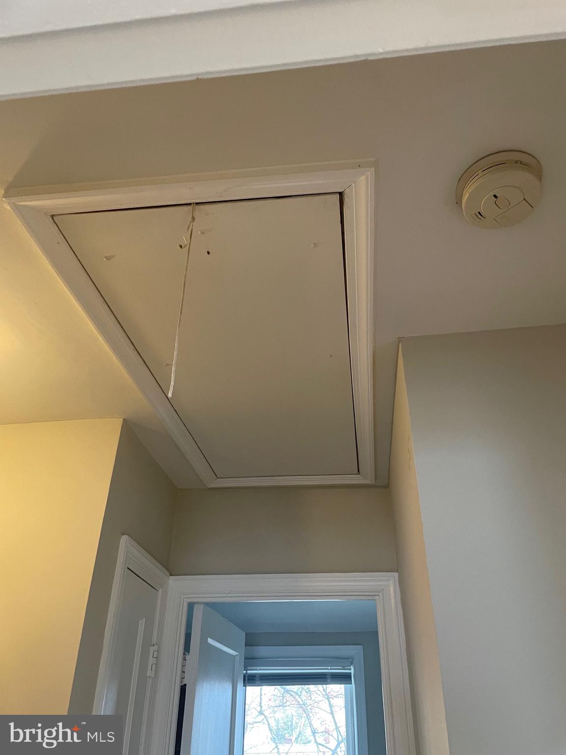 JEFFERSON MANOR - Residential Lease