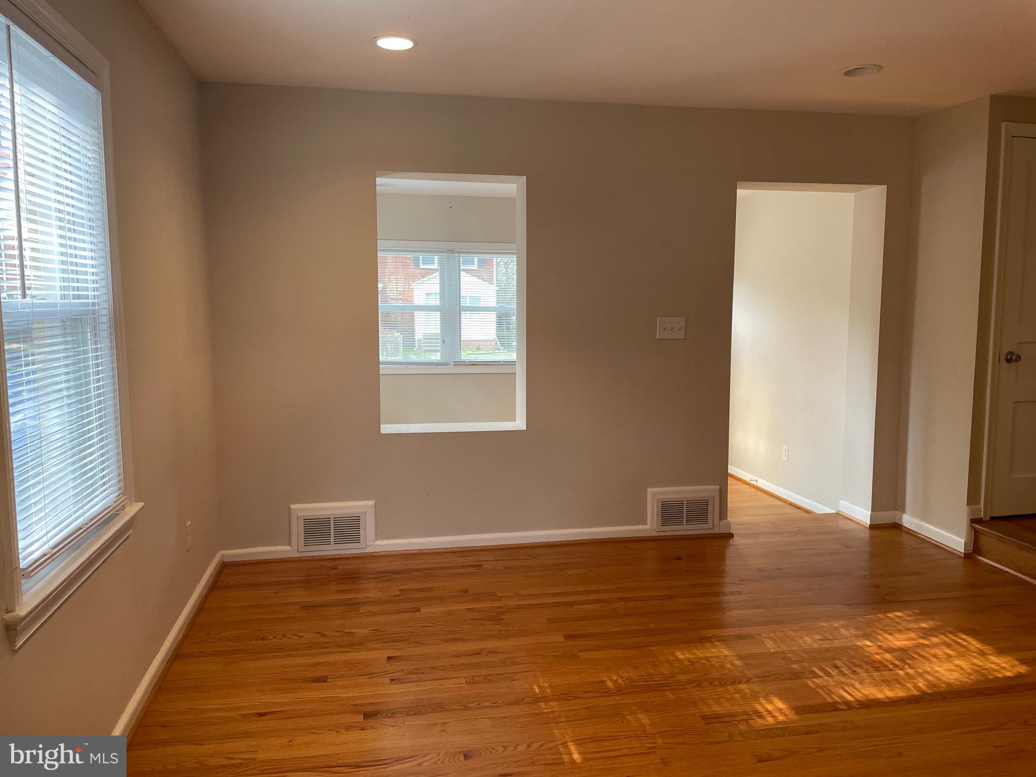 JEFFERSON MANOR - Residential Lease