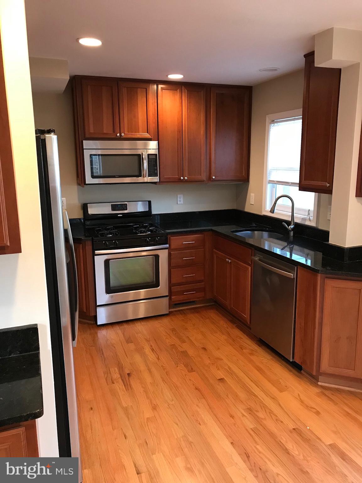 JEFFERSON MANOR - Residential Lease