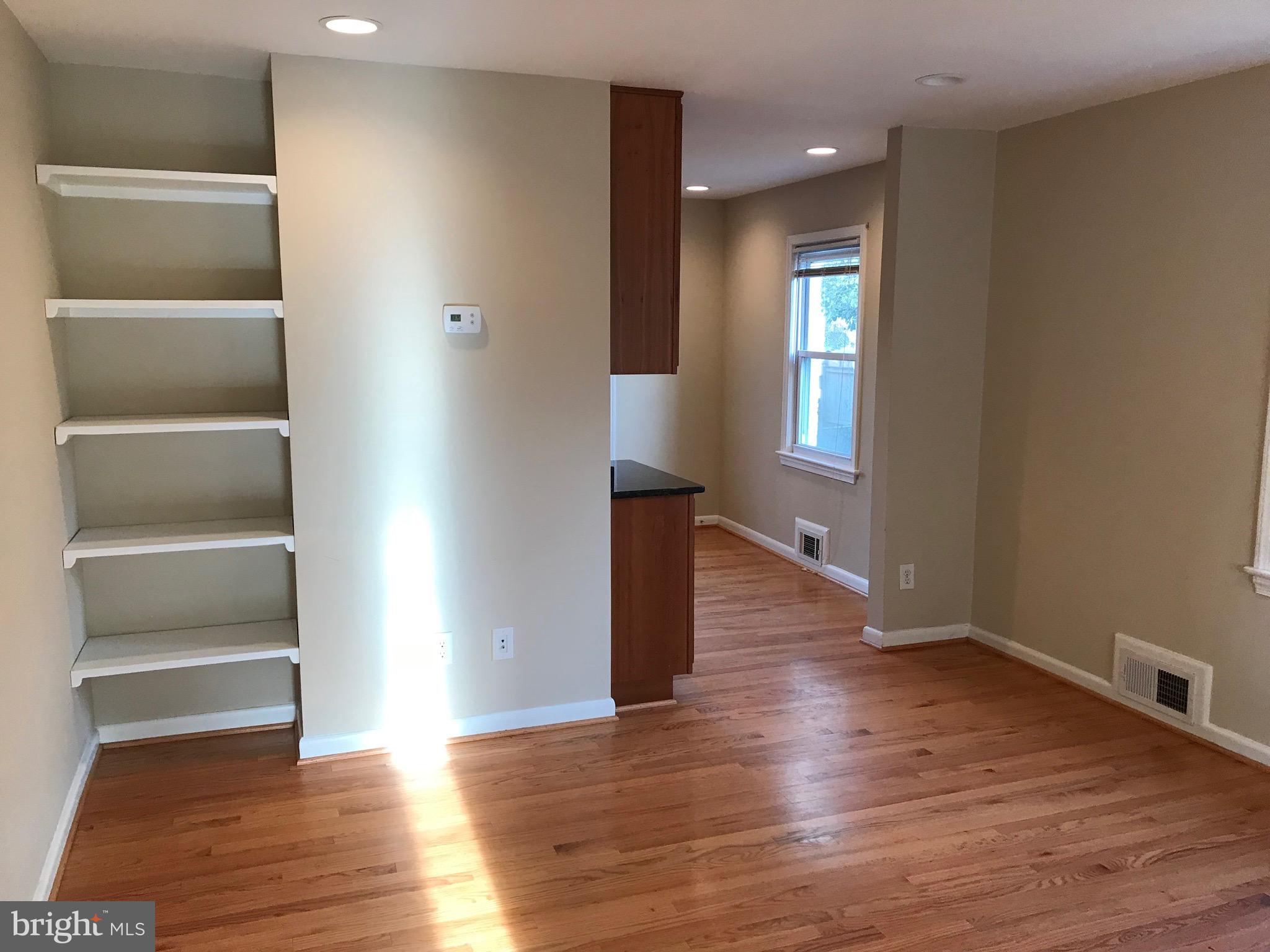 JEFFERSON MANOR - Residential Lease