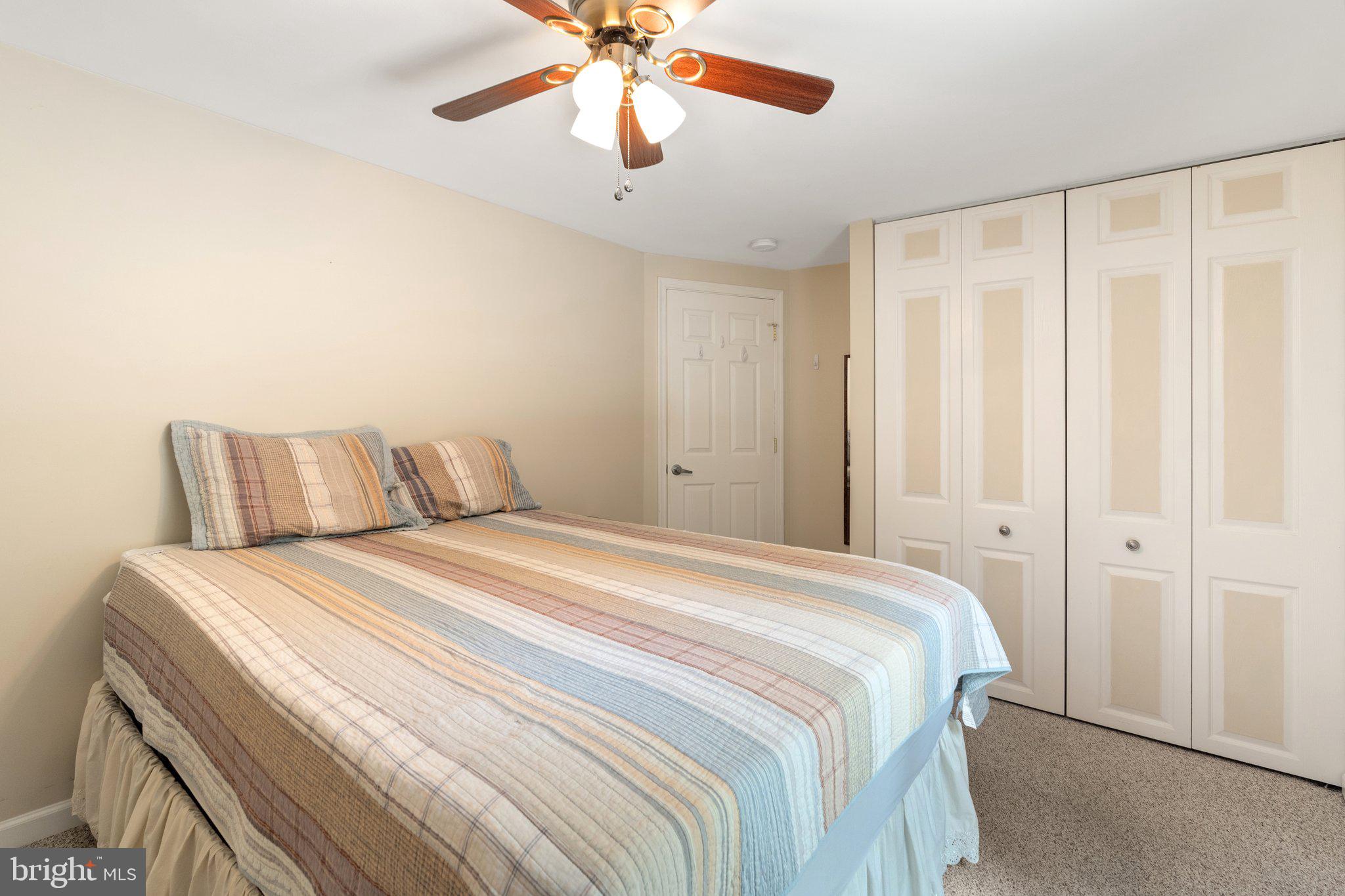 RIVER VIEW PARK - Residential