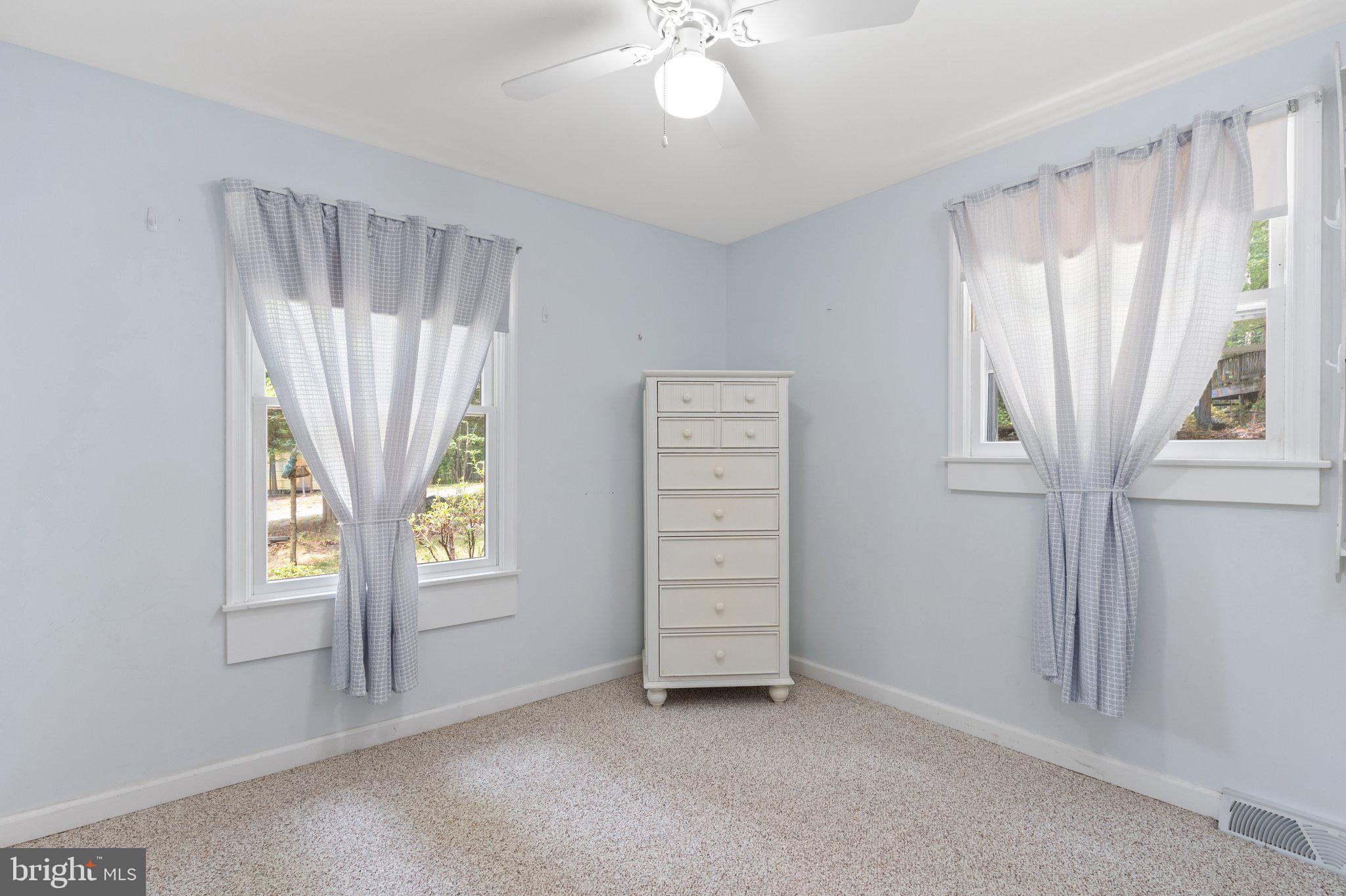 RIVER VIEW PARK - Residential