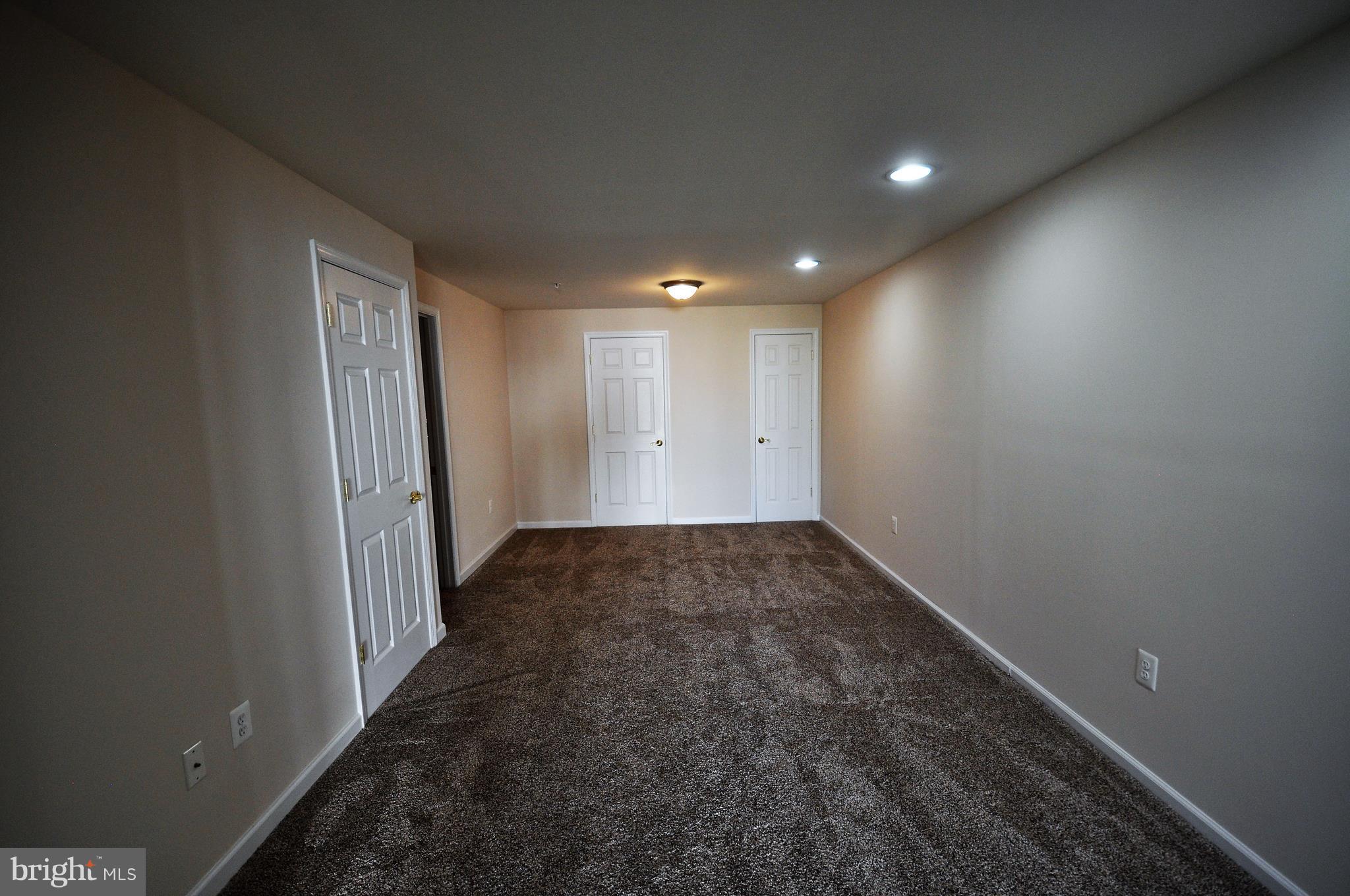 GREENBRIER HILLS - Residential