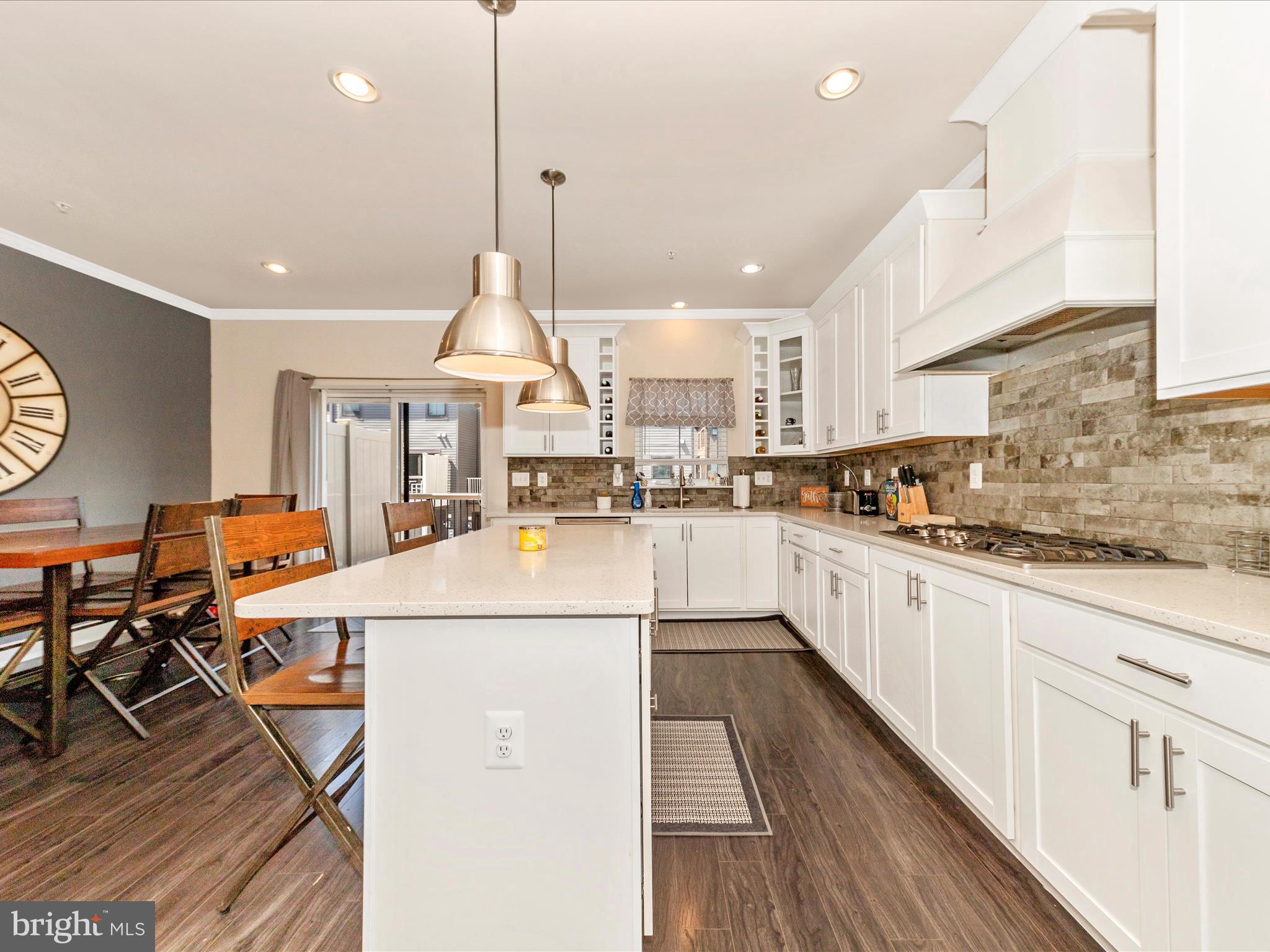 CLARKSBURG SQUARE - Residential