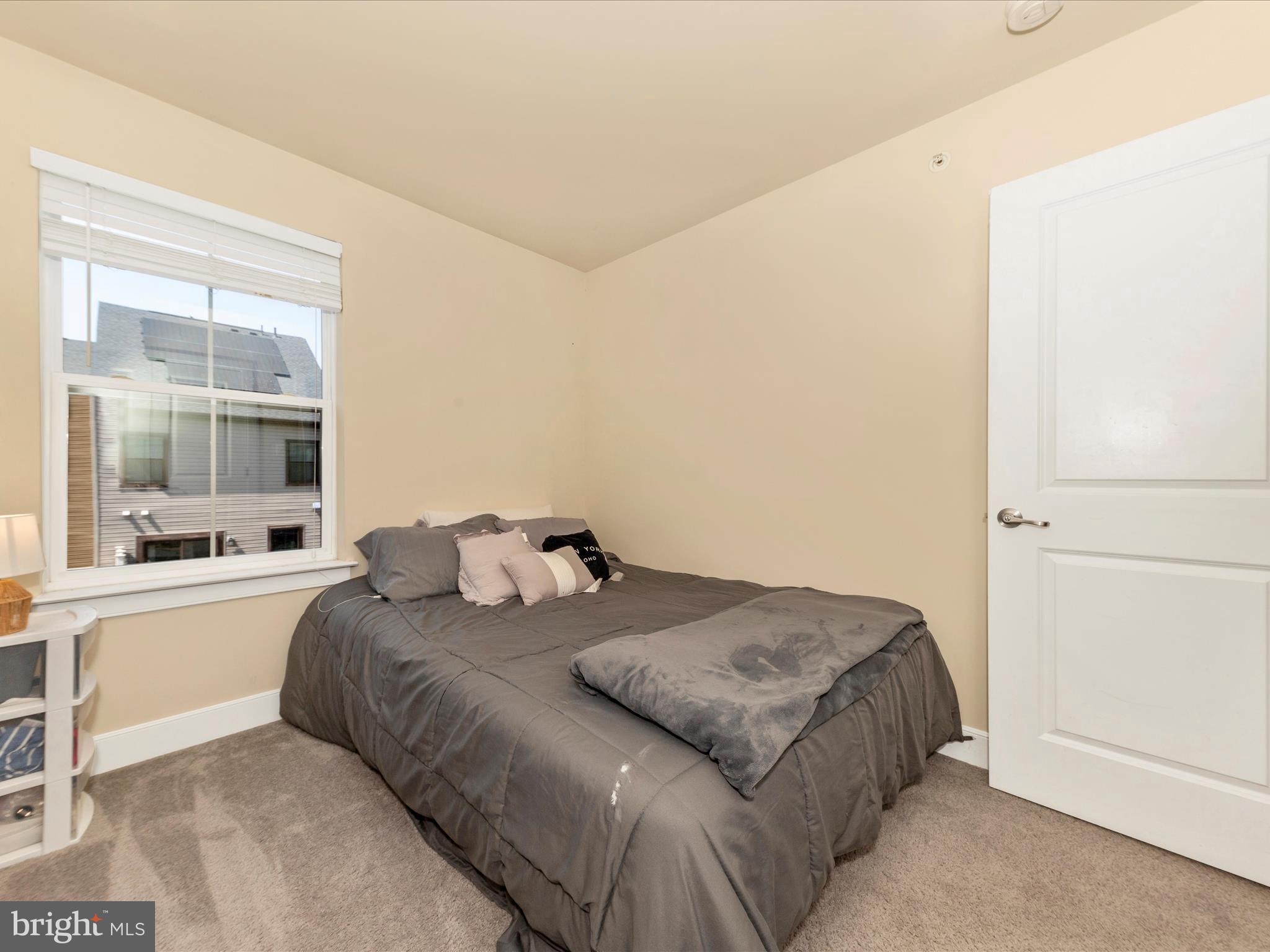 CLARKSBURG SQUARE - Residential