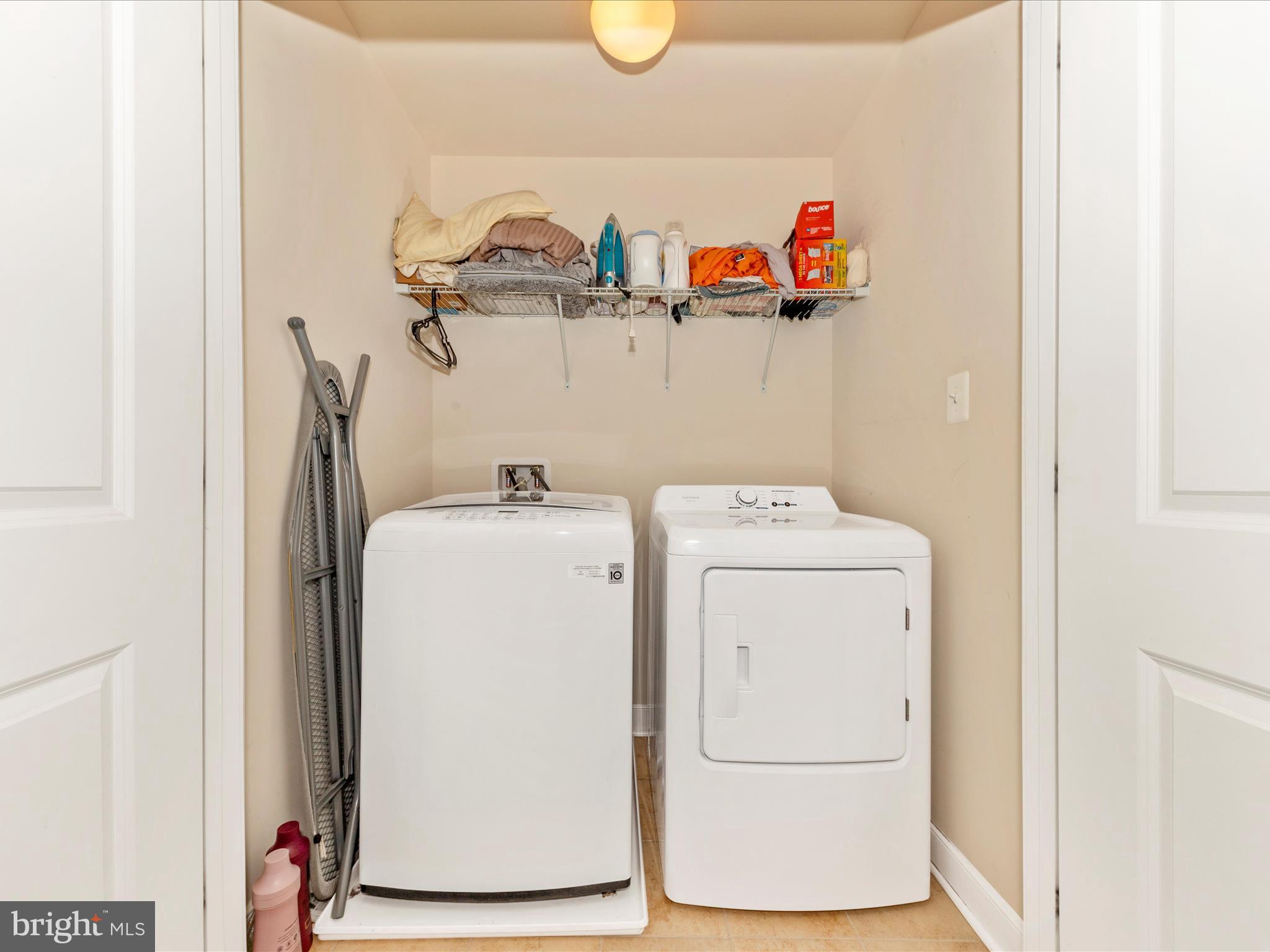 CLARKSBURG SQUARE - Residential