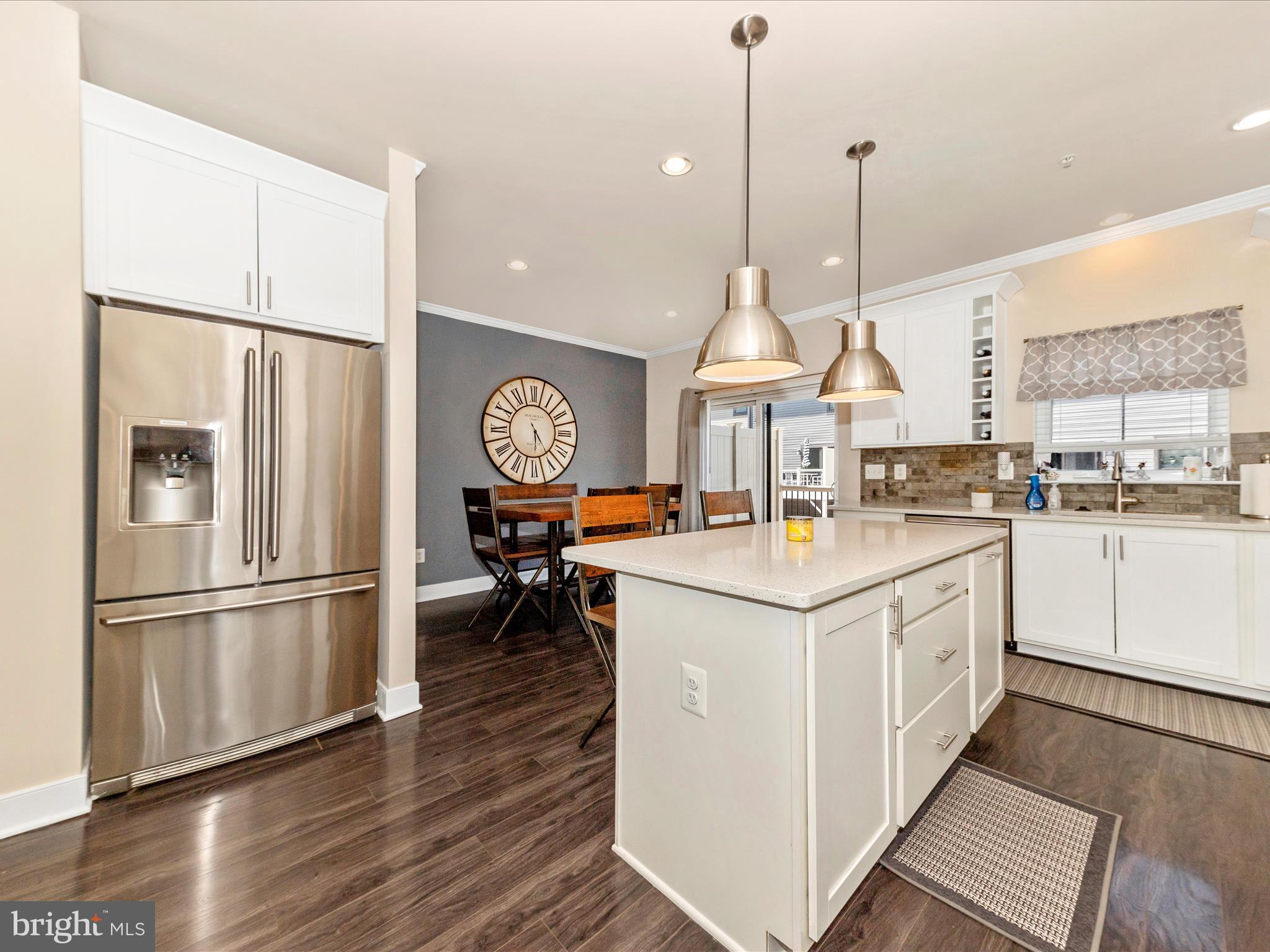 CLARKSBURG SQUARE - Residential