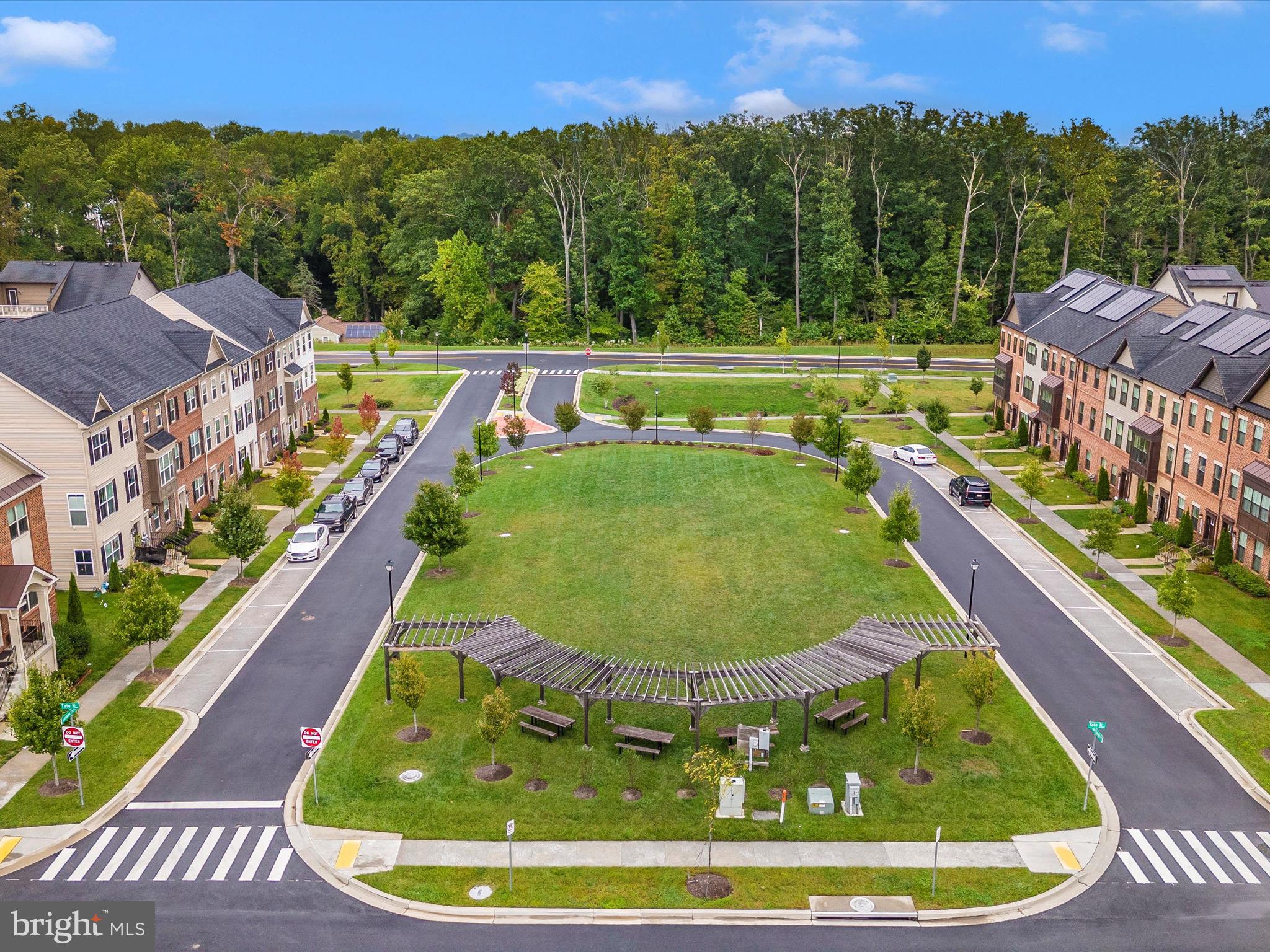 CLARKSBURG SQUARE - Residential