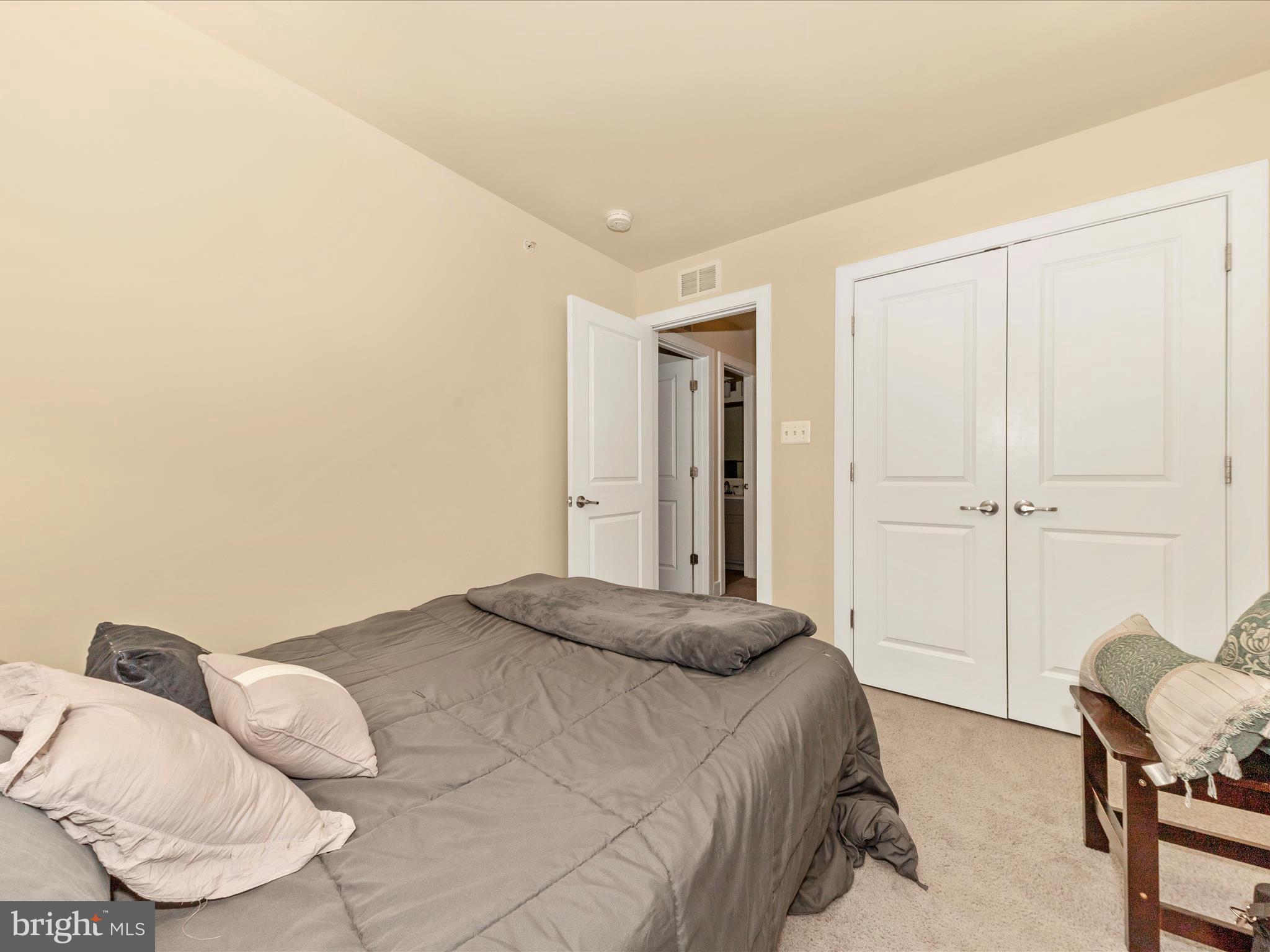 CLARKSBURG SQUARE - Residential