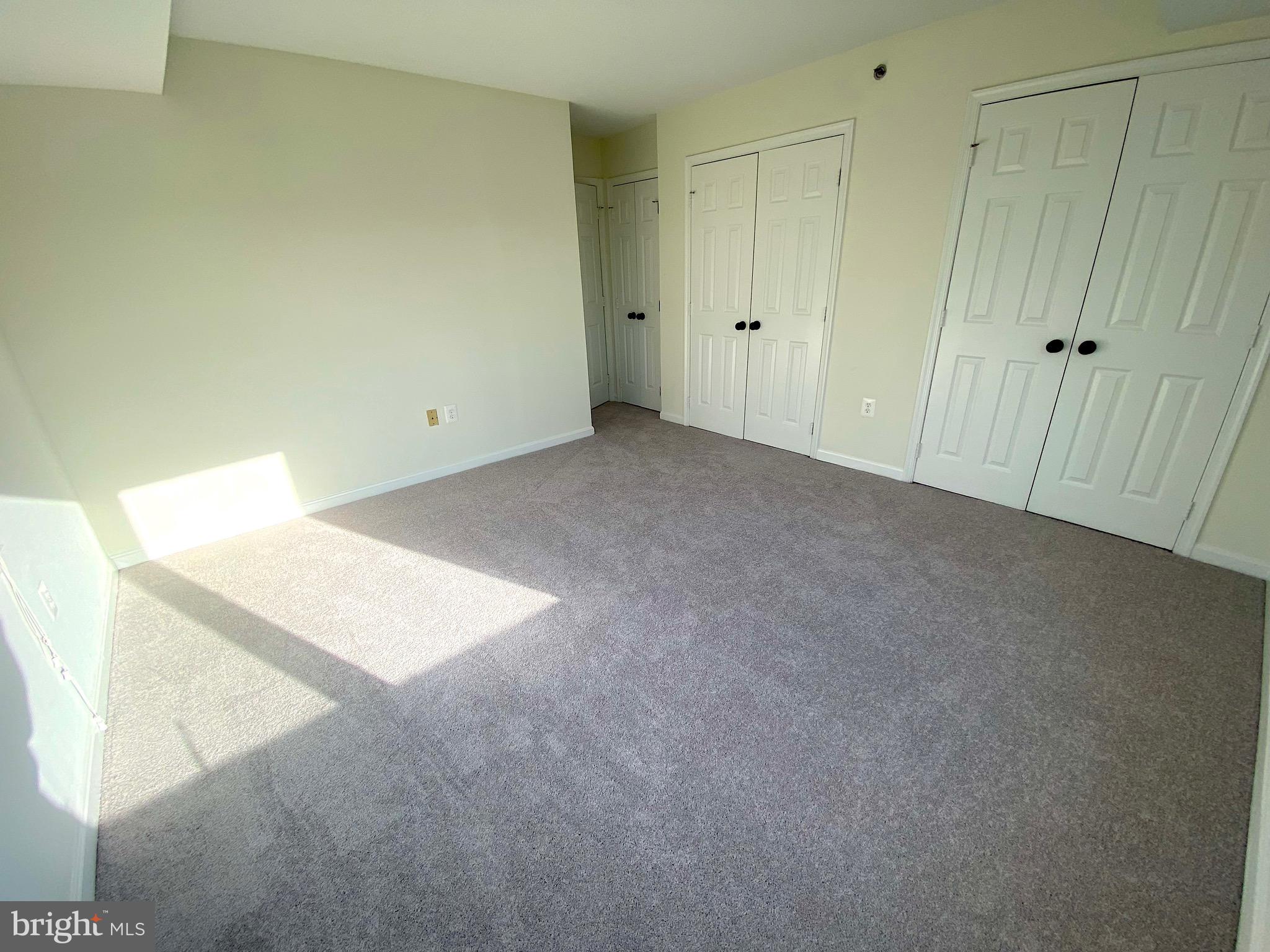 COLECROFT STATION - Residential Lease