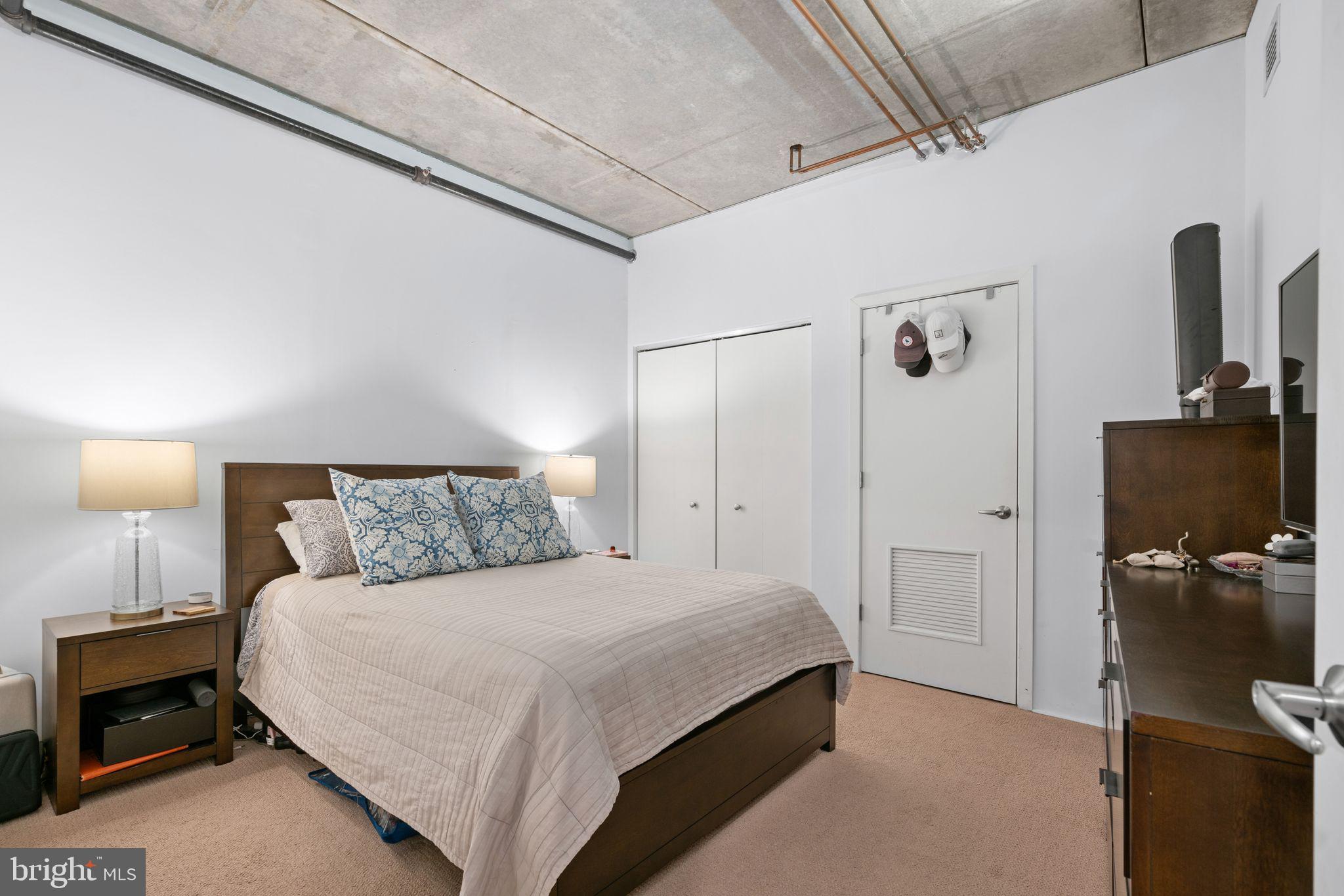 SOUTH STREET - Residential Lease