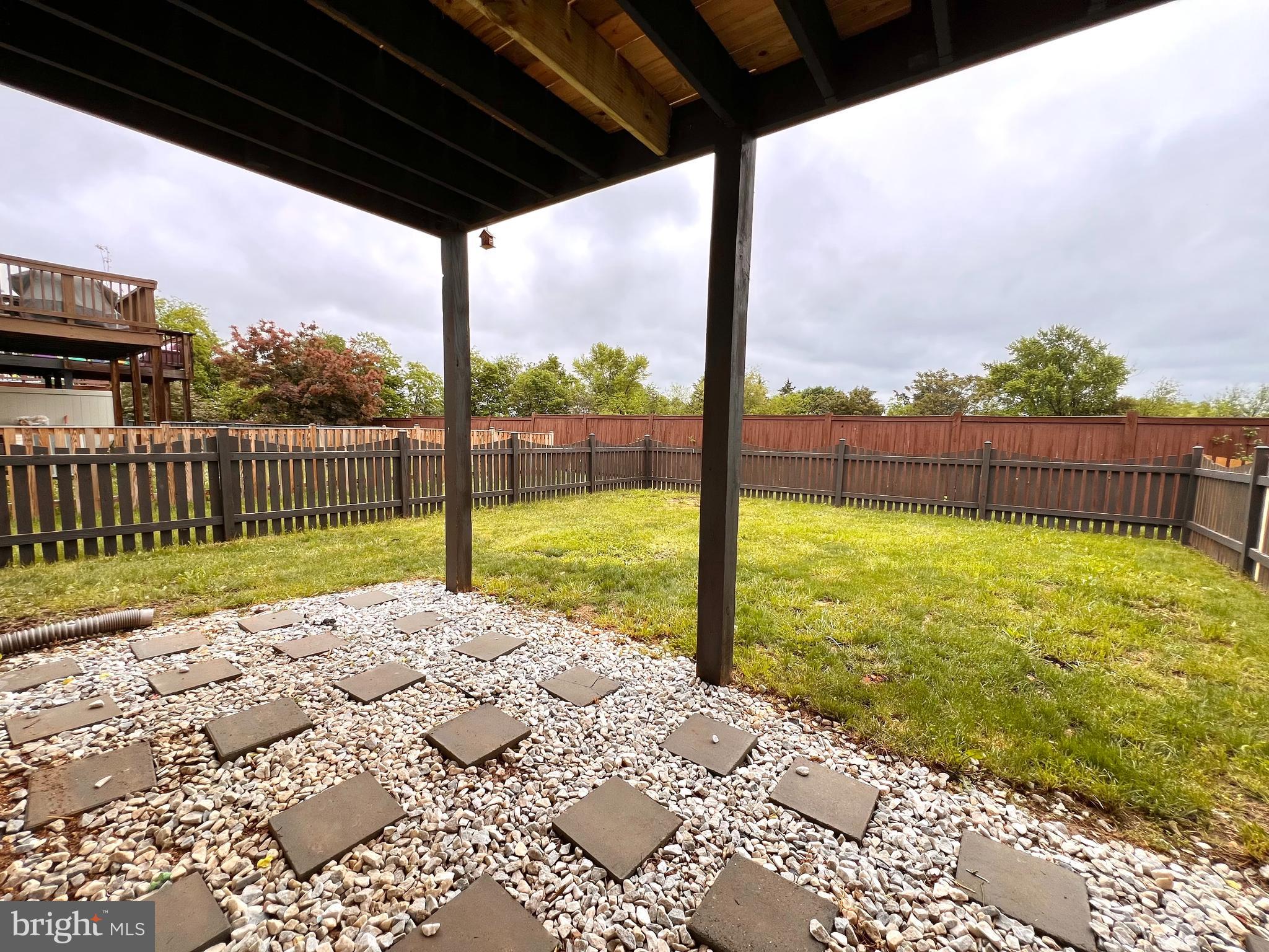 HAMMONDS MILL - Residential