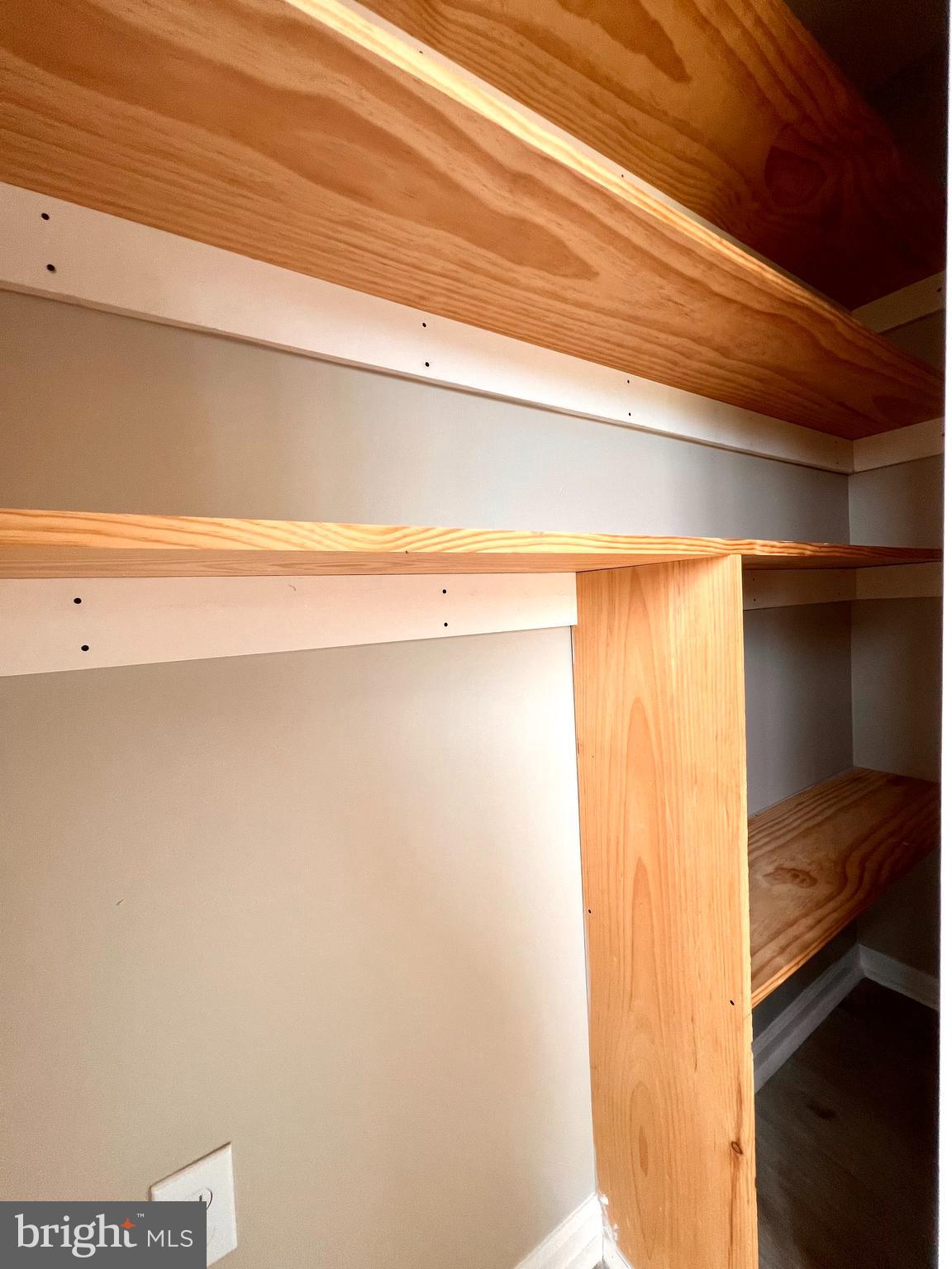 HAMMONDS MILL - Residential