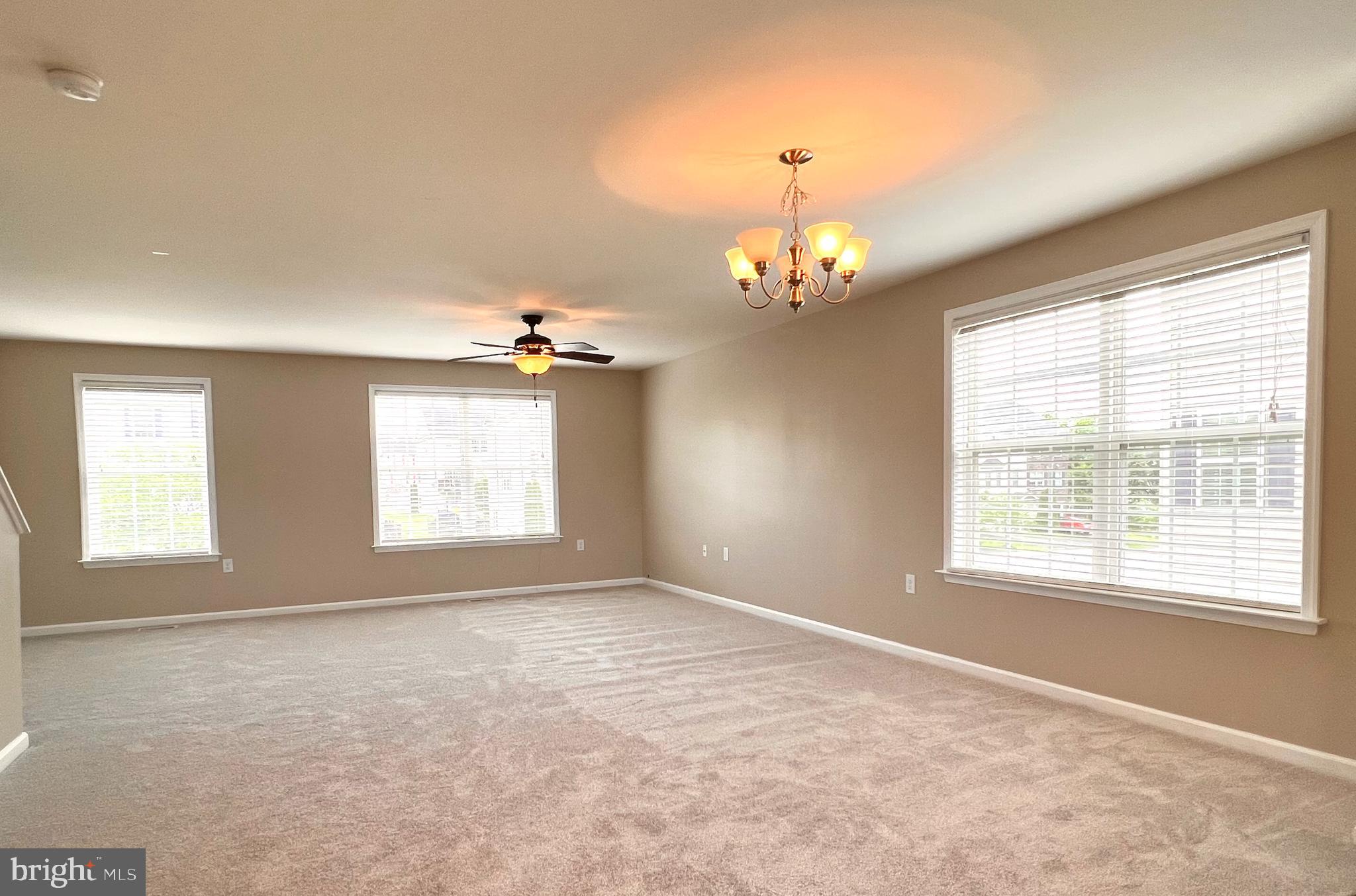 HAMMONDS MILL - Residential