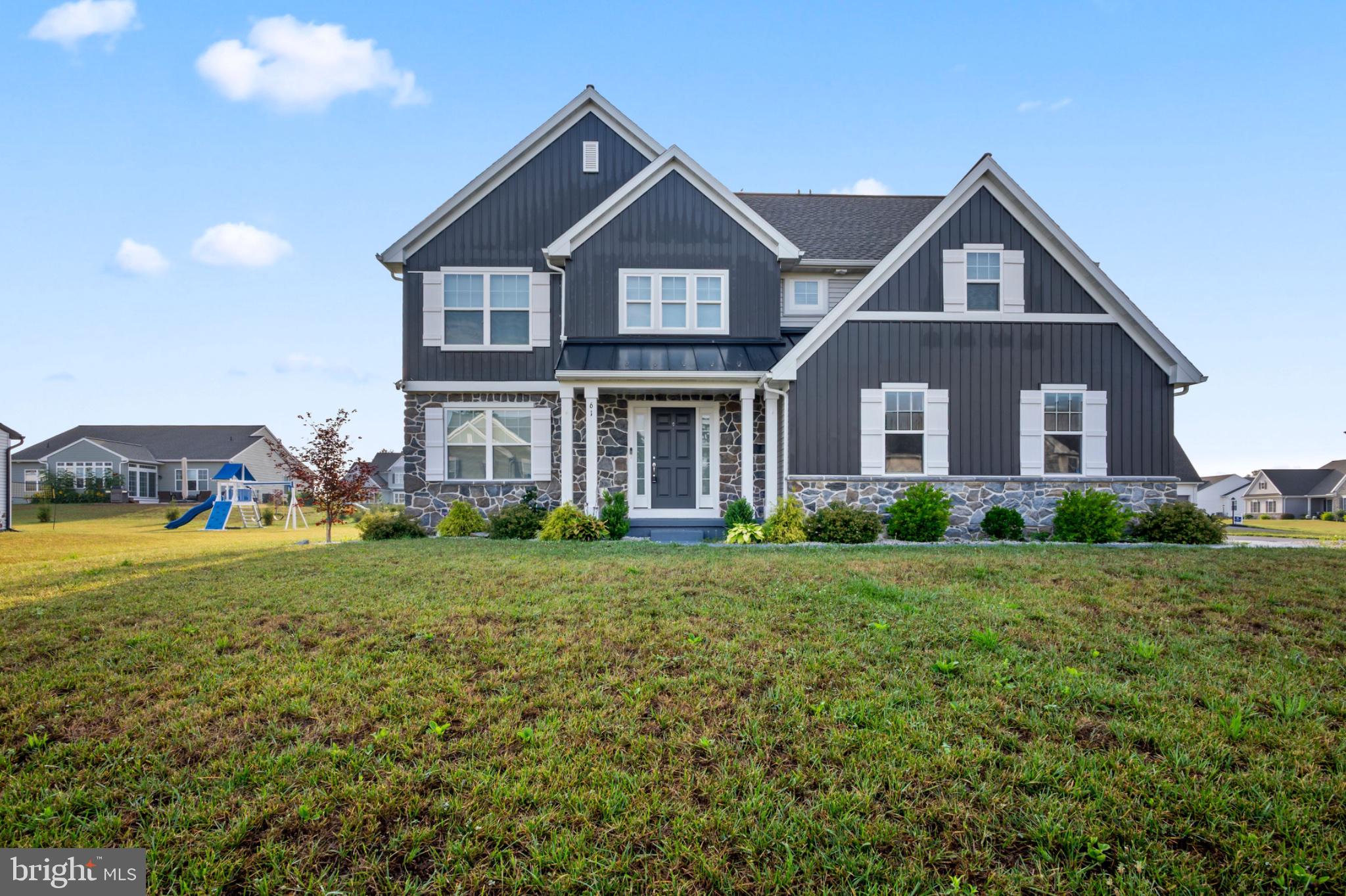 61 MONTICELLO DR L-0087 DRIVE