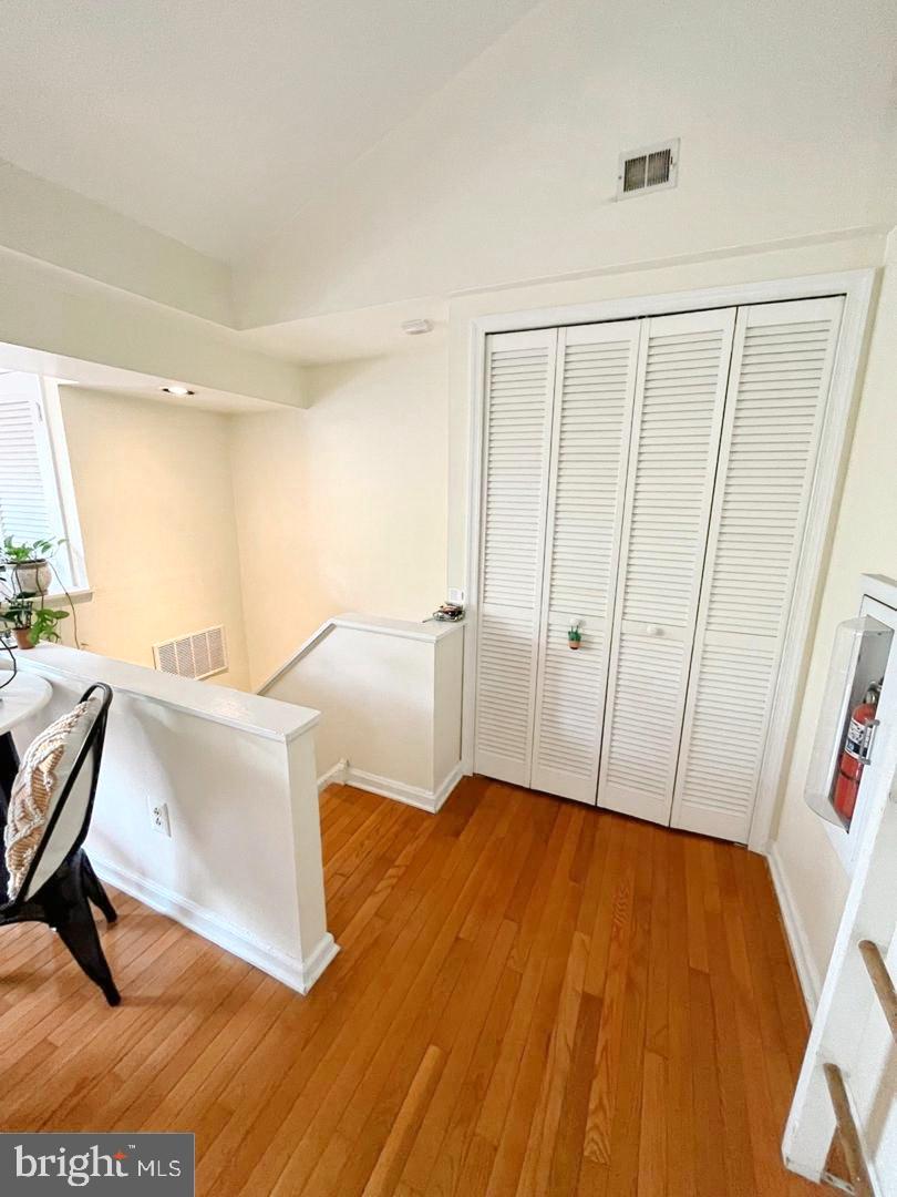 WASHINGTON SQ WEST - Residential Lease