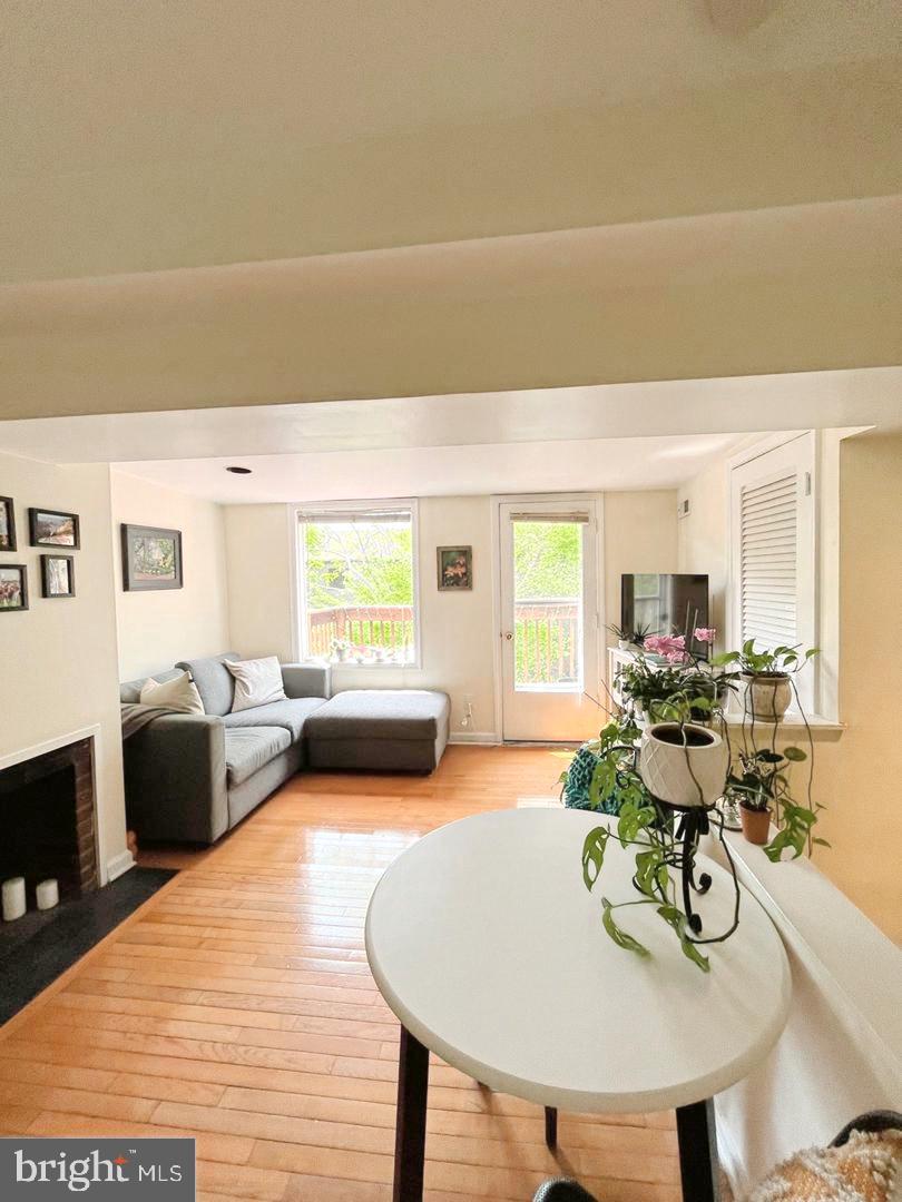 WASHINGTON SQ WEST - Residential Lease