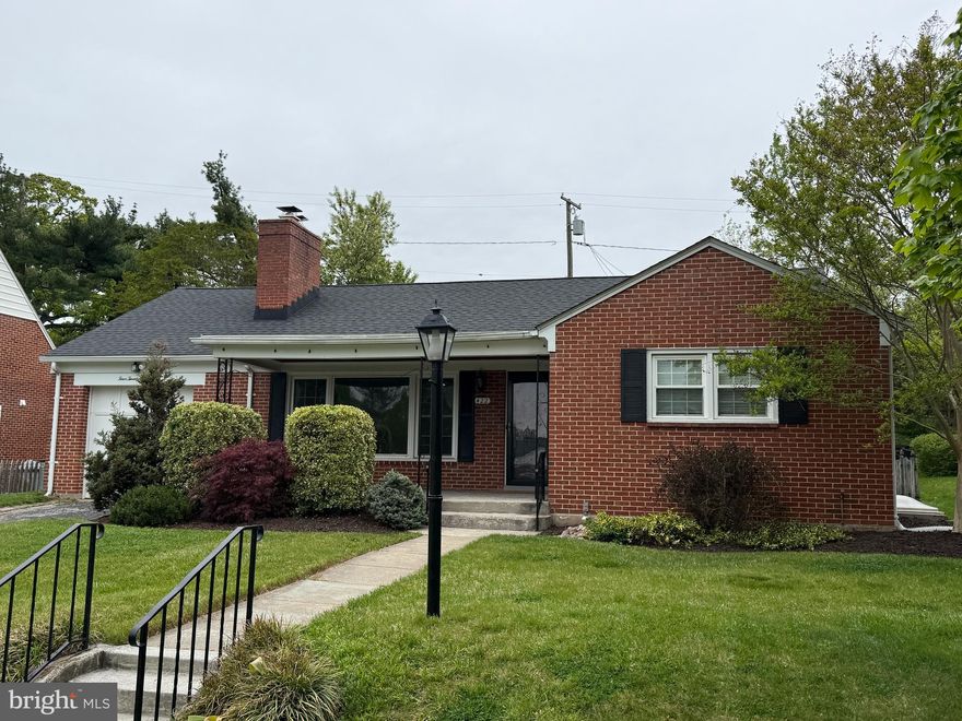 New oil-fired boiler and oil tank: 2013
New architectural asphalt shingle roof: 2016
New AC outdoor condensing unit and indoor air handling unit: 2015
New stainless steel boiler flue liner: 2018
Kitchen upgrades (cabinets, floor, counters, appliances): 2018
New LVT basement floors: 2021
New electric panelboard and circuit breakers: 2023
New back patio: 2023
New clothes washer and dryer: 2026
Upstairs wall paint: 2026
Refinished hardwood floors: 2026