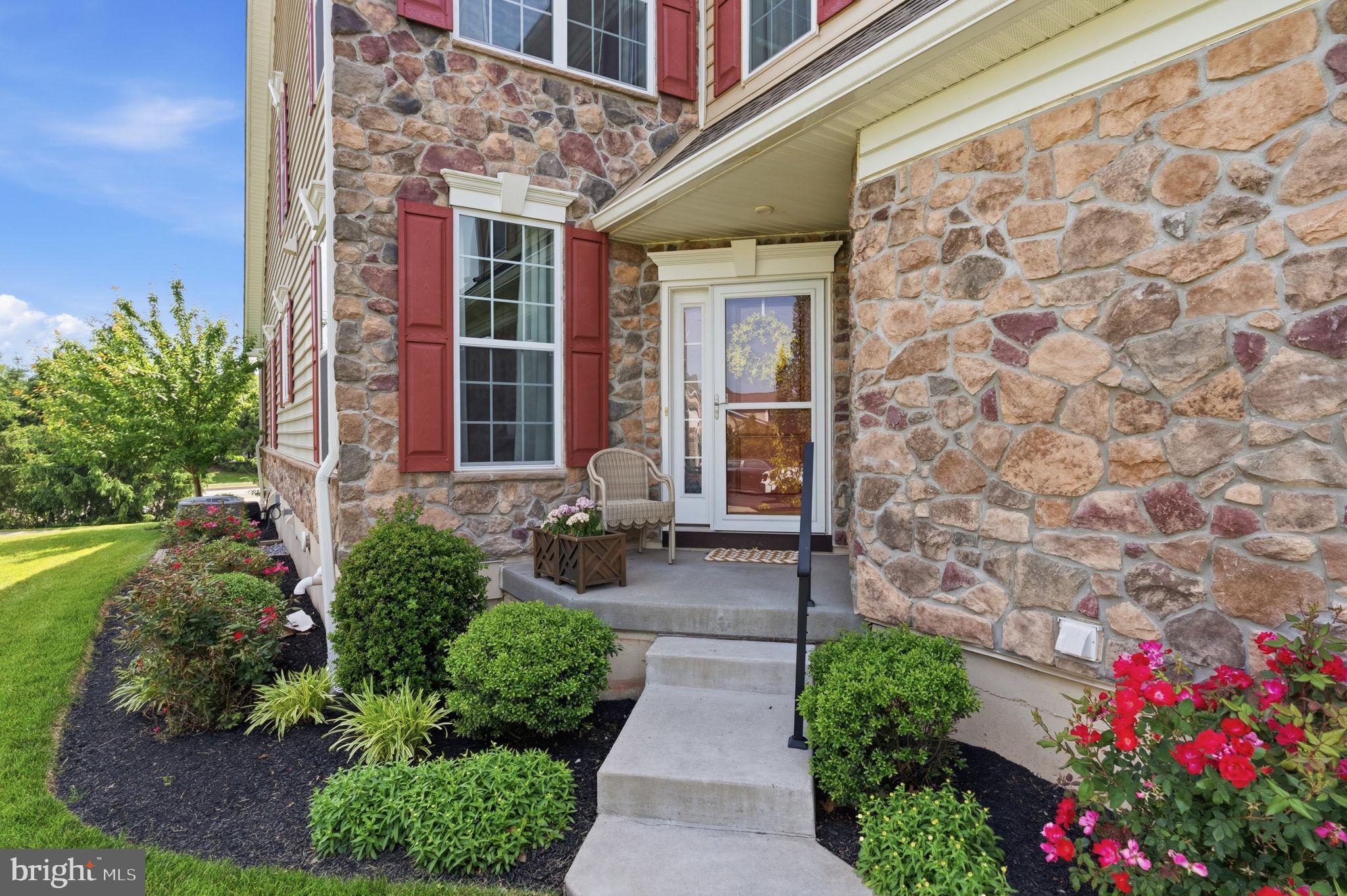 148 IRON HILL WAY