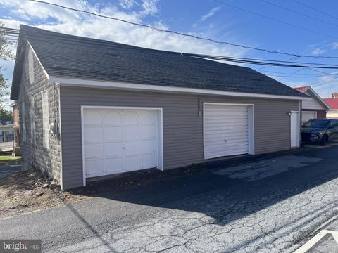 Photo of 601 Market Street #GARAGE, LEMOYNE, PA 17043 (MLS # PACB2047194)