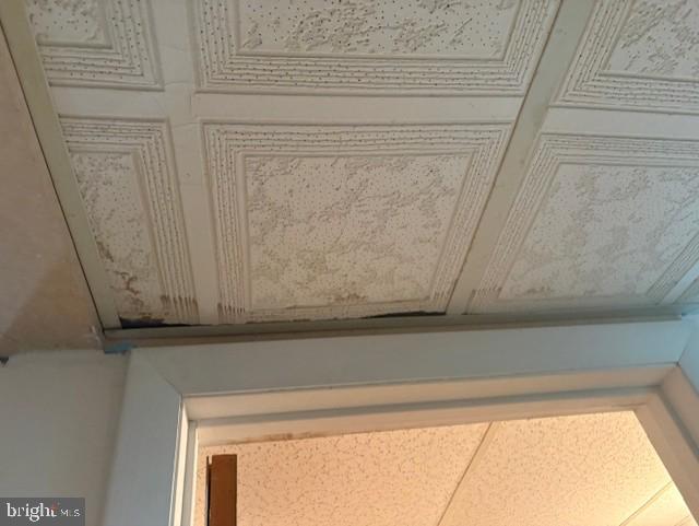 HUNT CLUB ESTATES - Residential