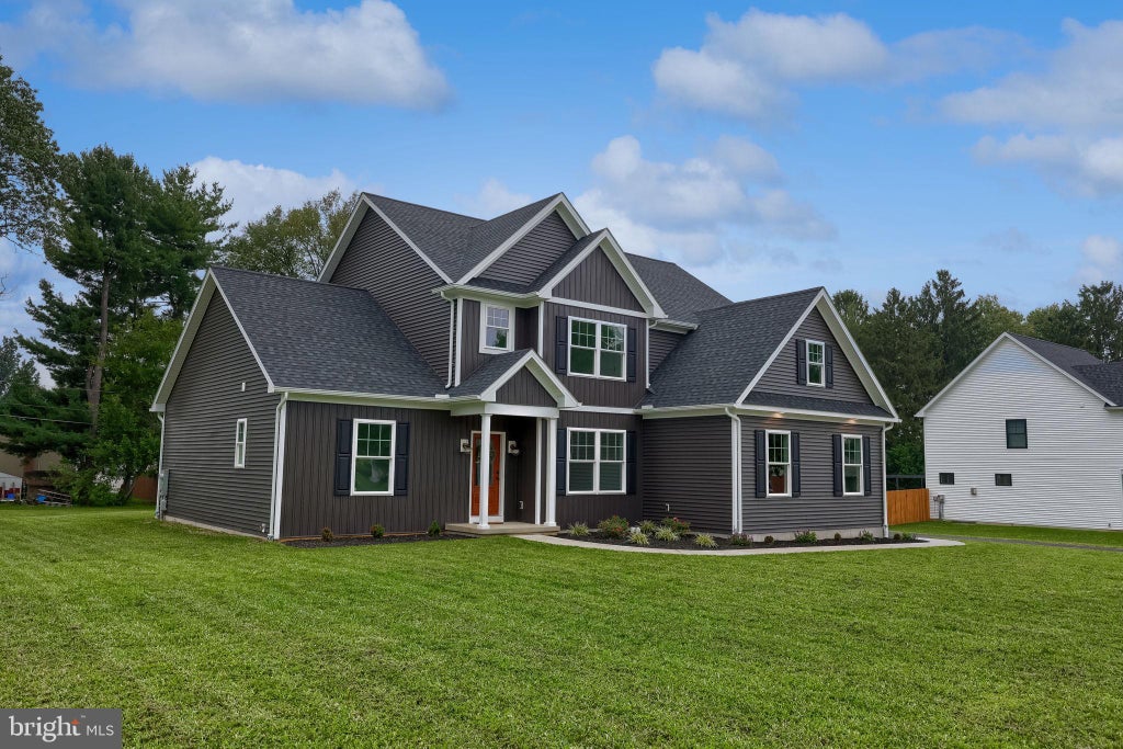 Photo of 516 Woodcrest Avenue, LITITZ, PA 17543 (MLS # PALA2094680)
