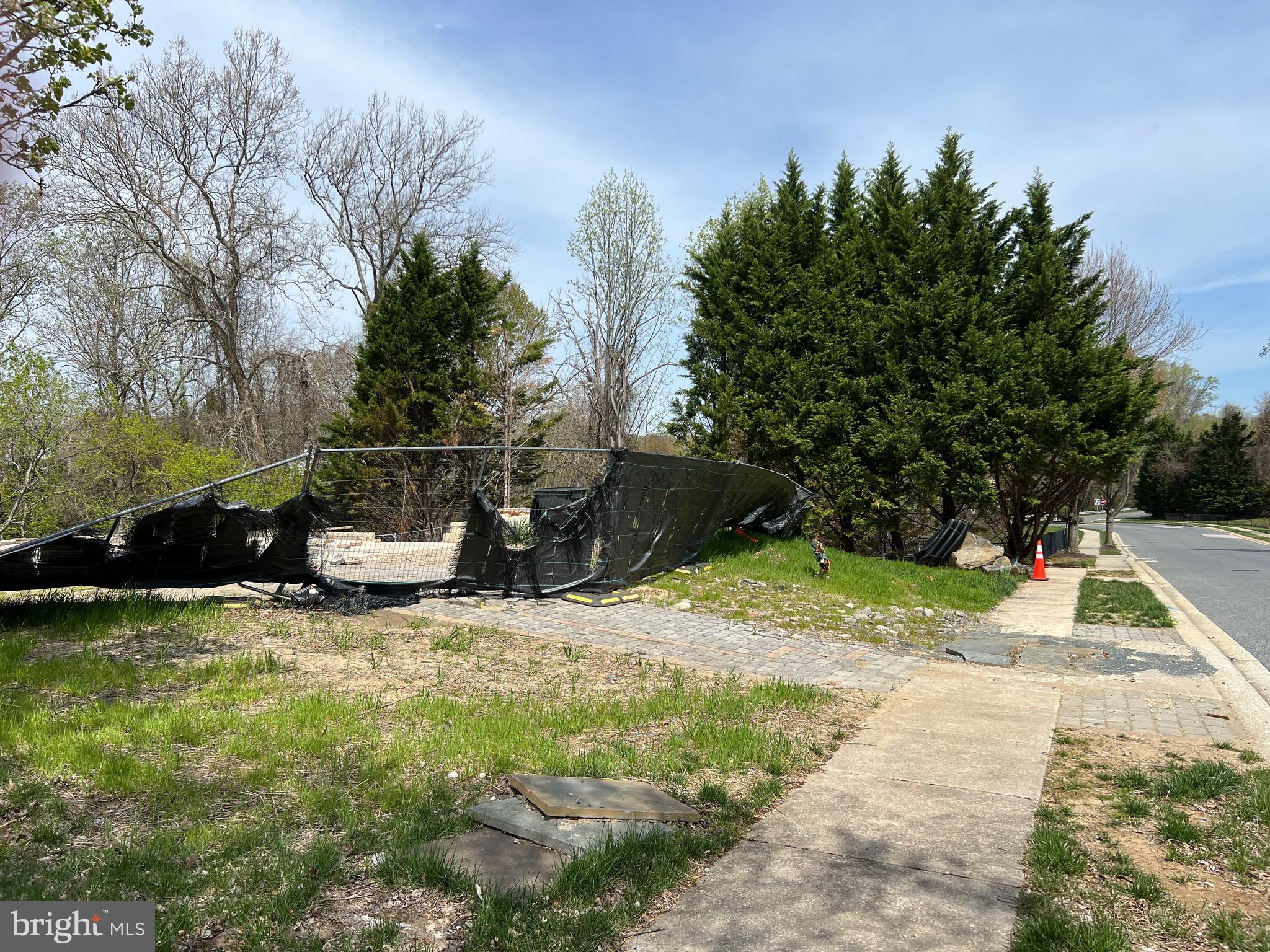 HARFORD GREEN - Land