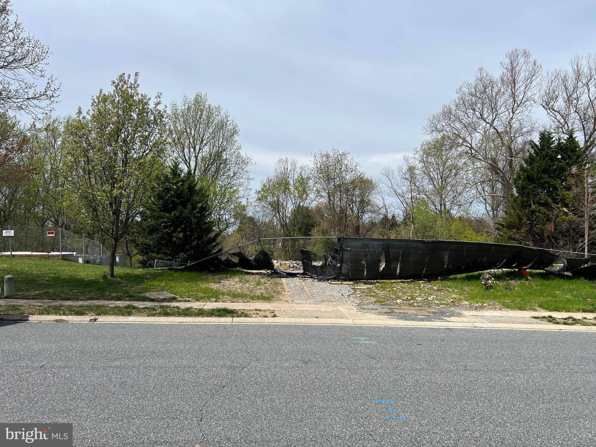 HARFORD GREEN - Land