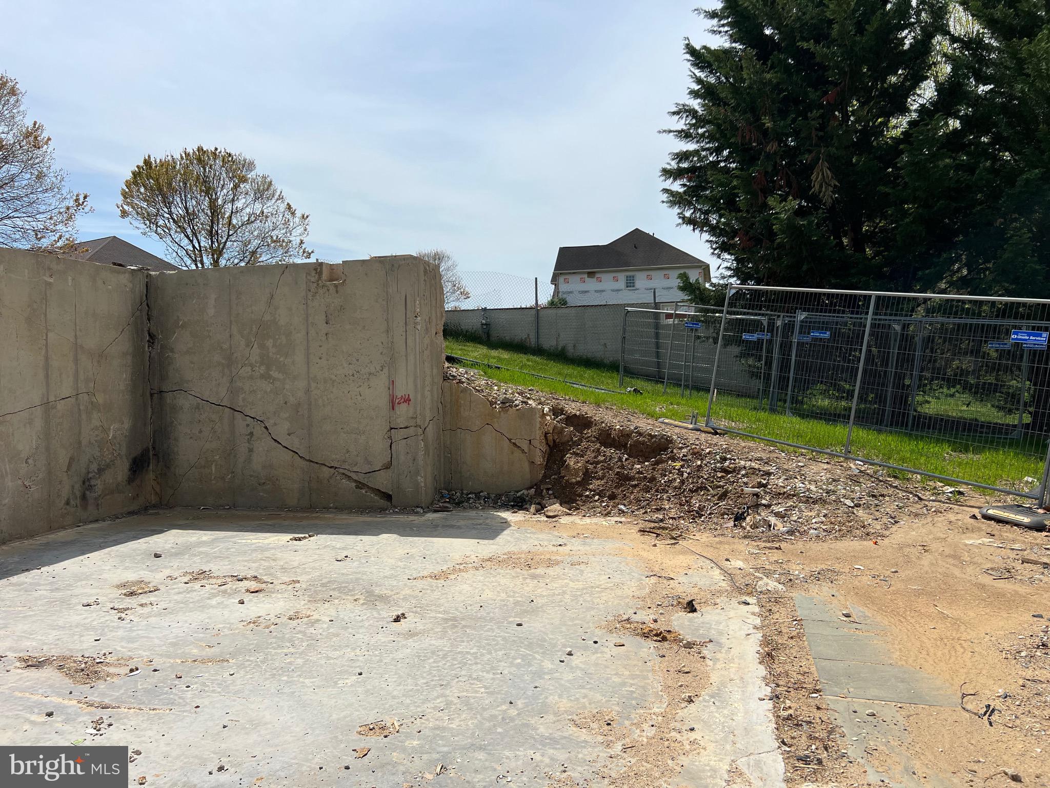 HARFORD GREEN - Land