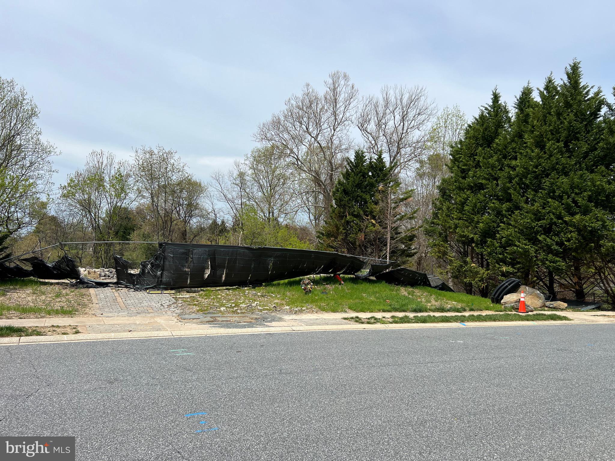 HARFORD GREEN - Land