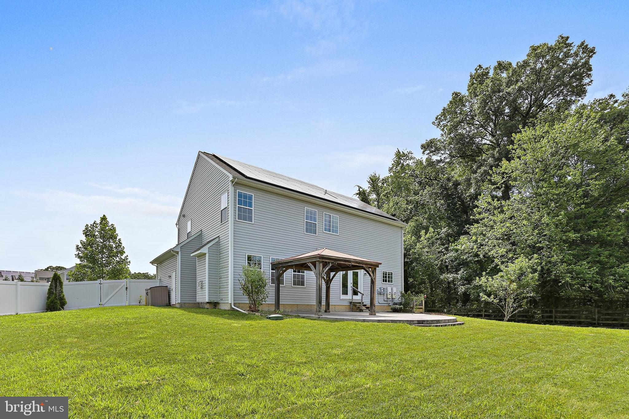 NORTH SHORE LANDING - Residential