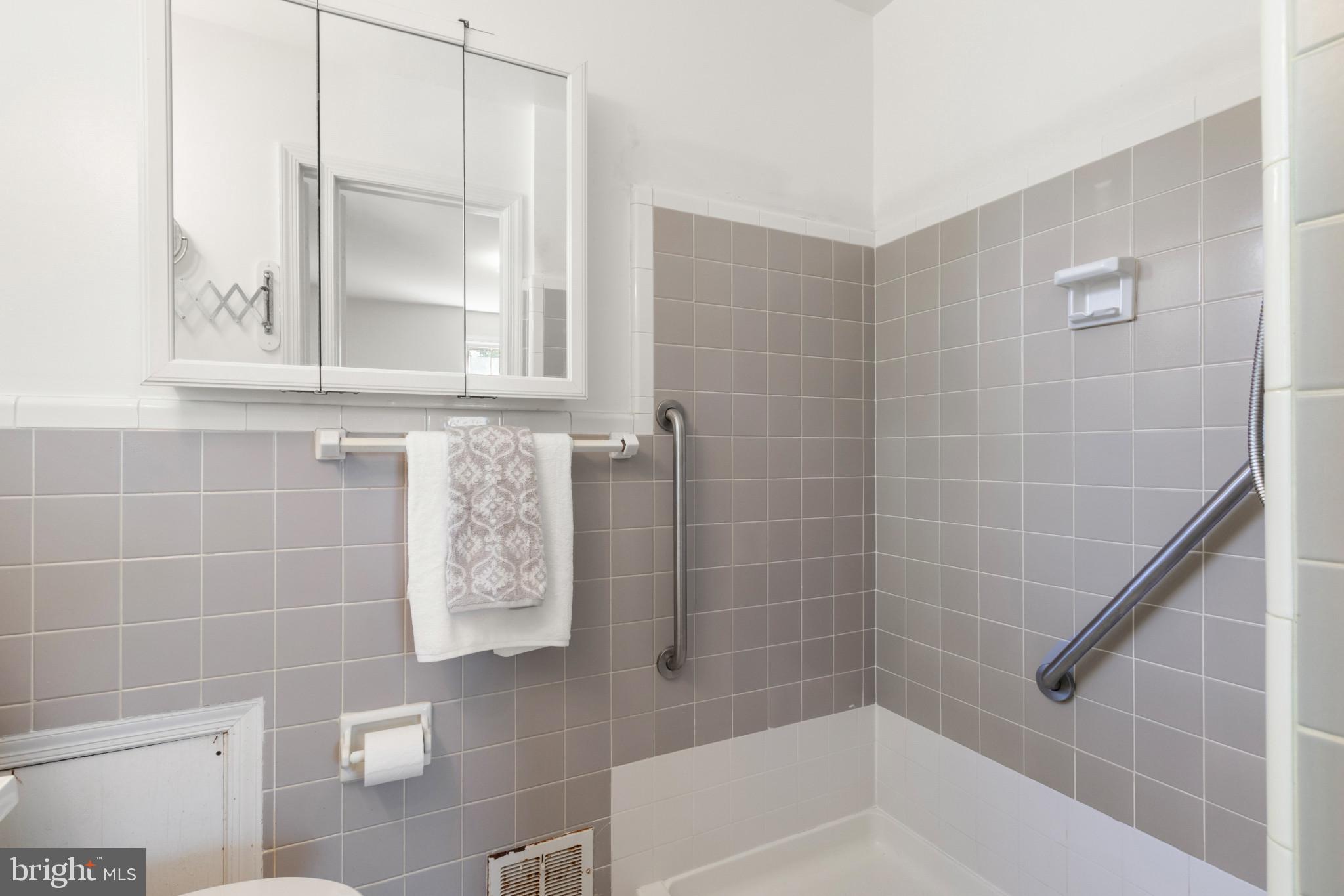 SPRINGFIELD - Residential