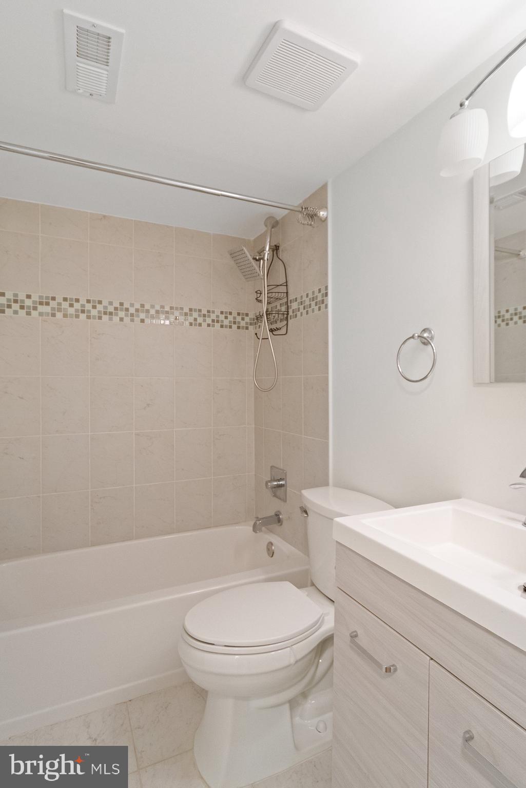 CLUB AT MCDONOGH - Residential