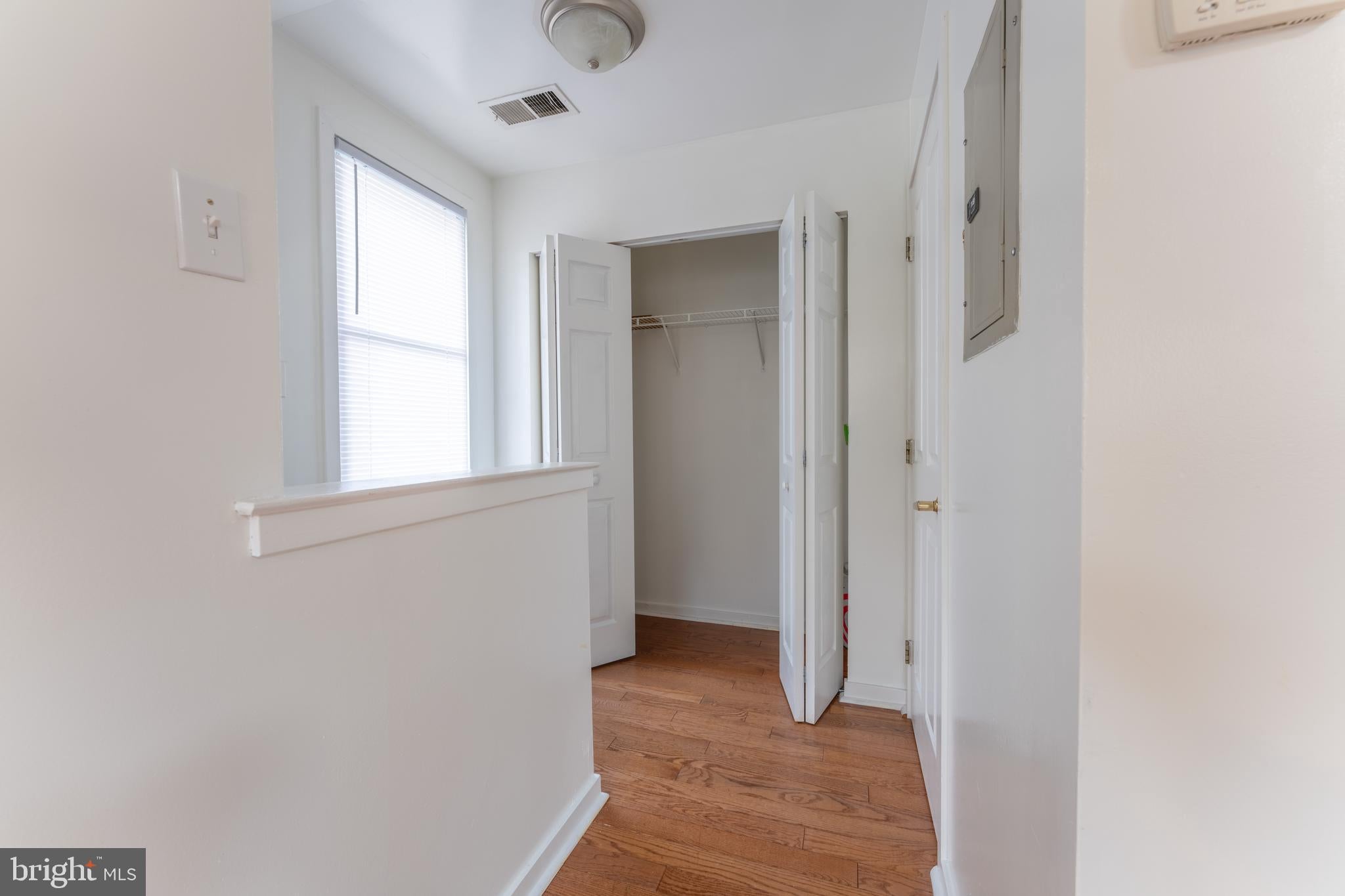 304 N 8TH STREET N