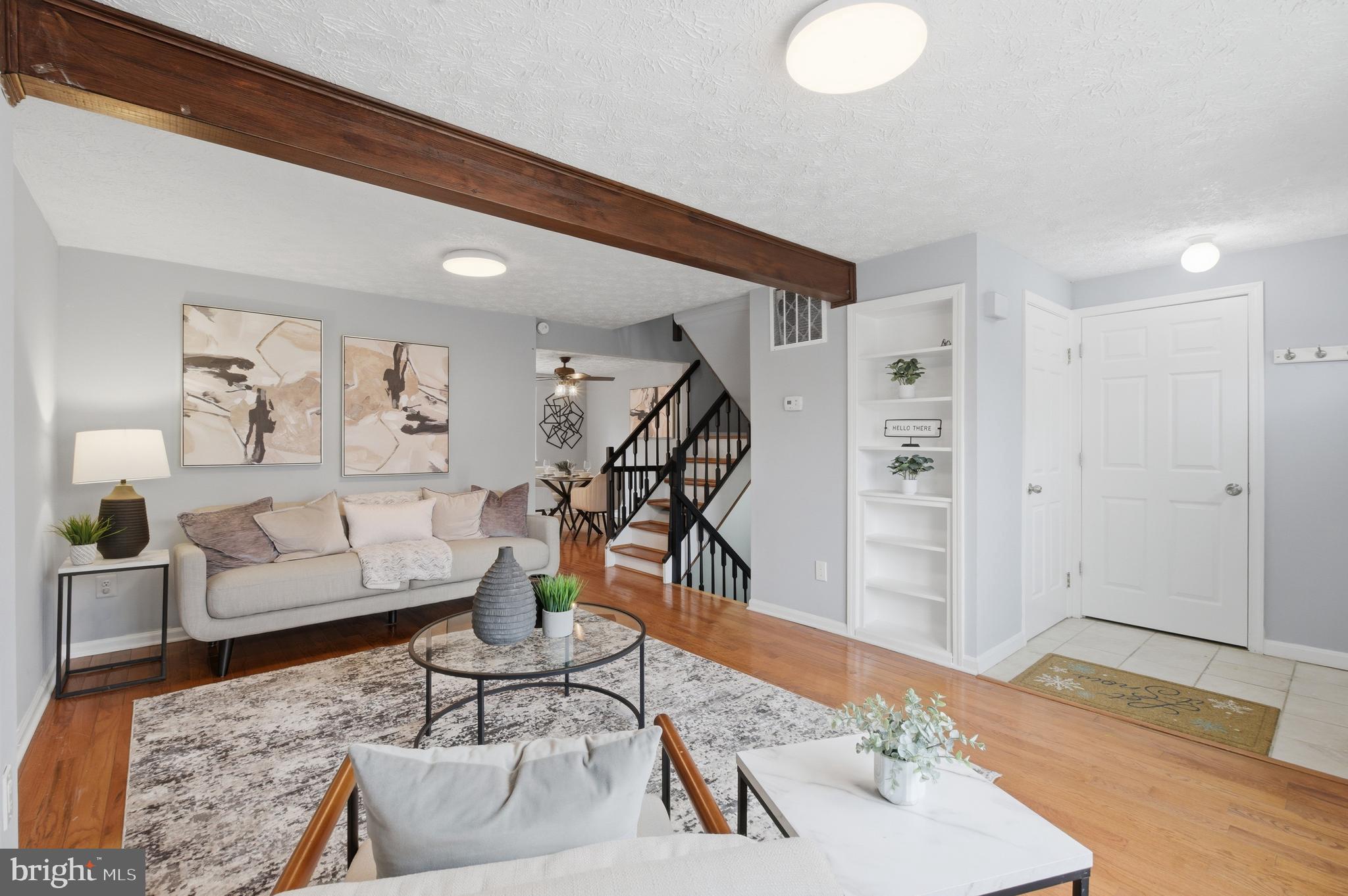 5936 SPRUCE RUN COURT