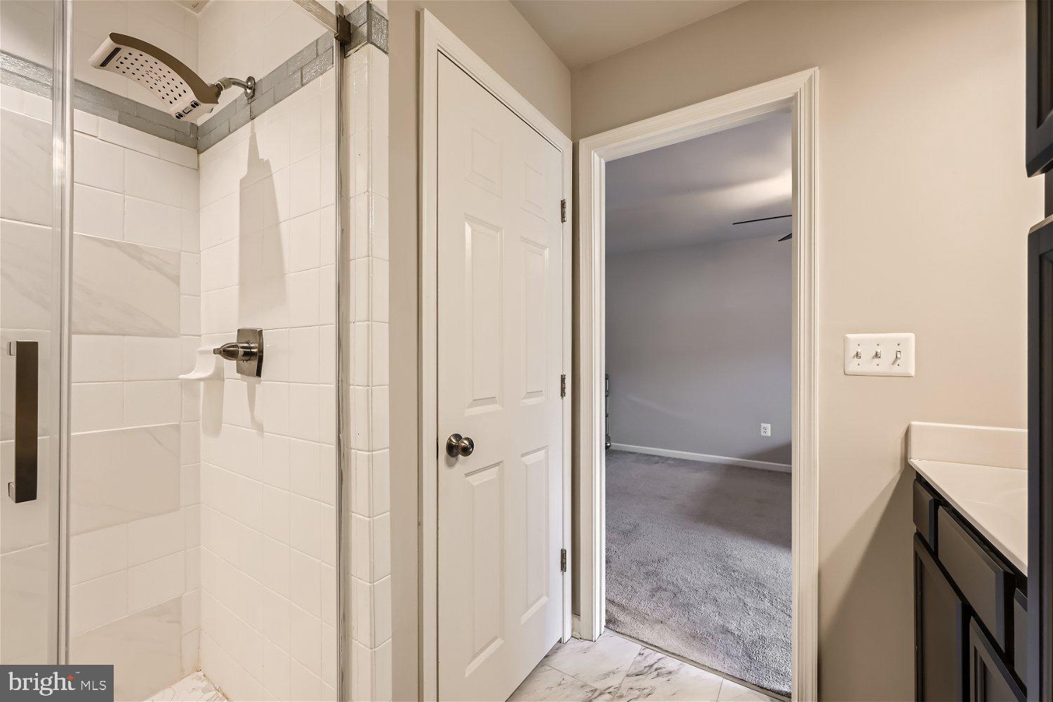 OAKVIEW VILLAGE - Residential