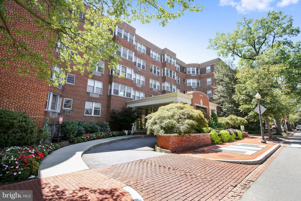 Photo of 2500 Q Street NW #P-8, WASHINGTON, DC 20007 (MLS # DCDC2227778)