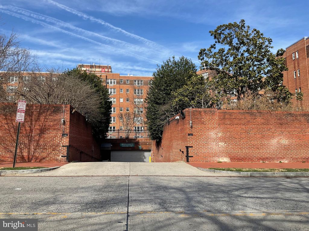 Photo of 2500 Q Street NW #P-8, WASHINGTON, DC 20007 (MLS # DCDC2227778)