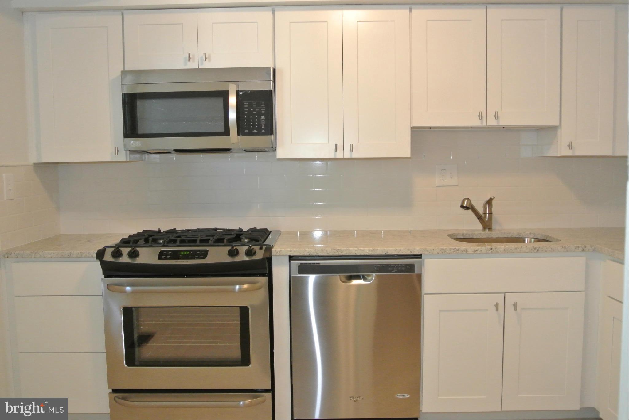 VILLAGES AT HOMELAND - Residential