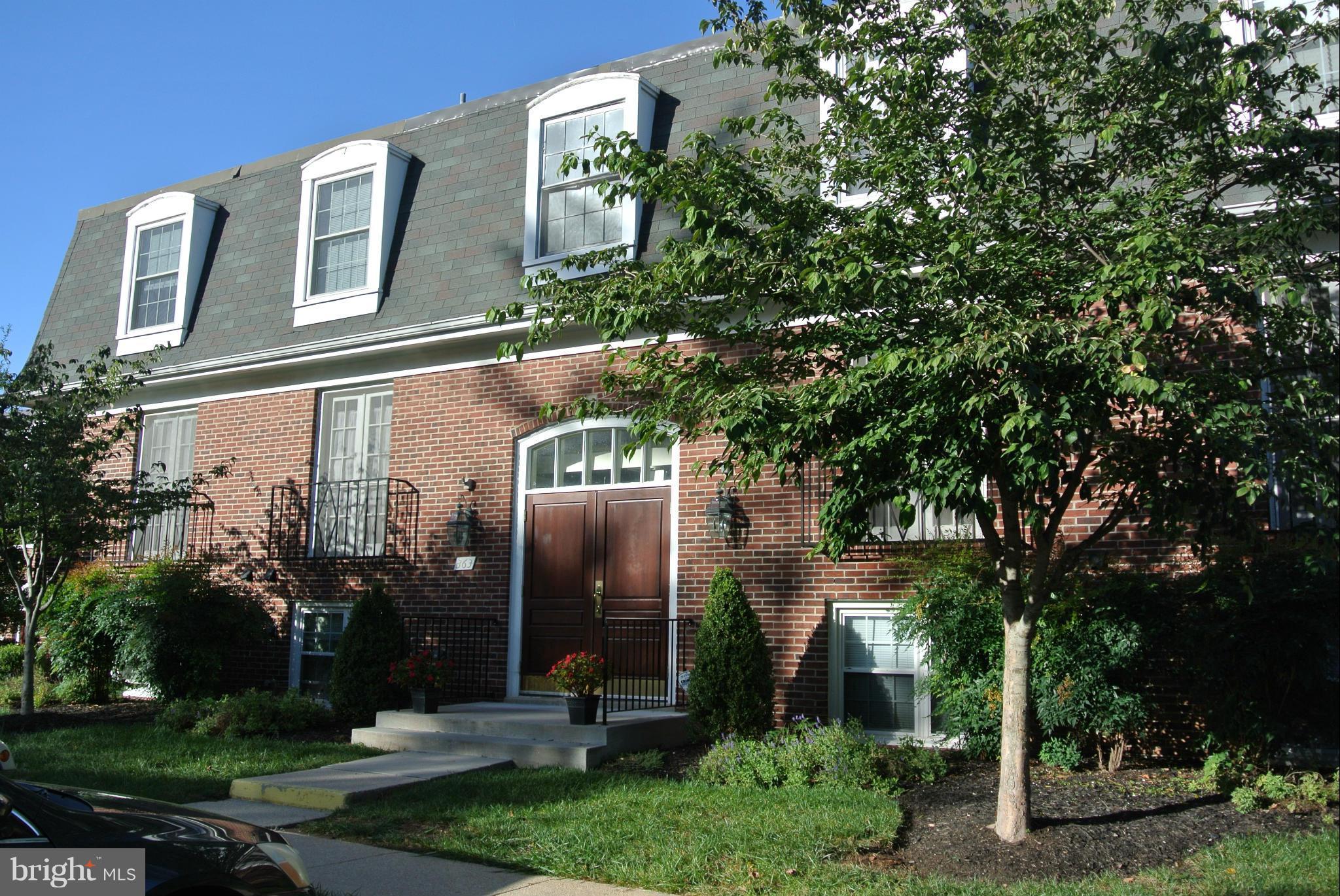 VILLAGES AT HOMELAND - Residential