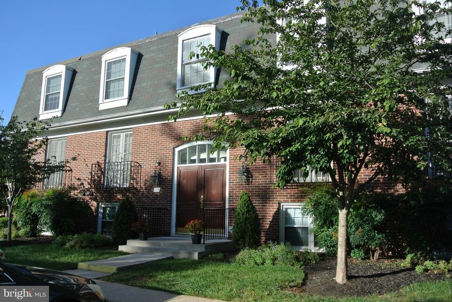 Great opportunity to purchase this recently renovated, spacious condominium in gated community.  This unit boasts spacious closets, new kitchen with white cabinetry and granite counters.  You won't need to do a thing!  Come take a look!