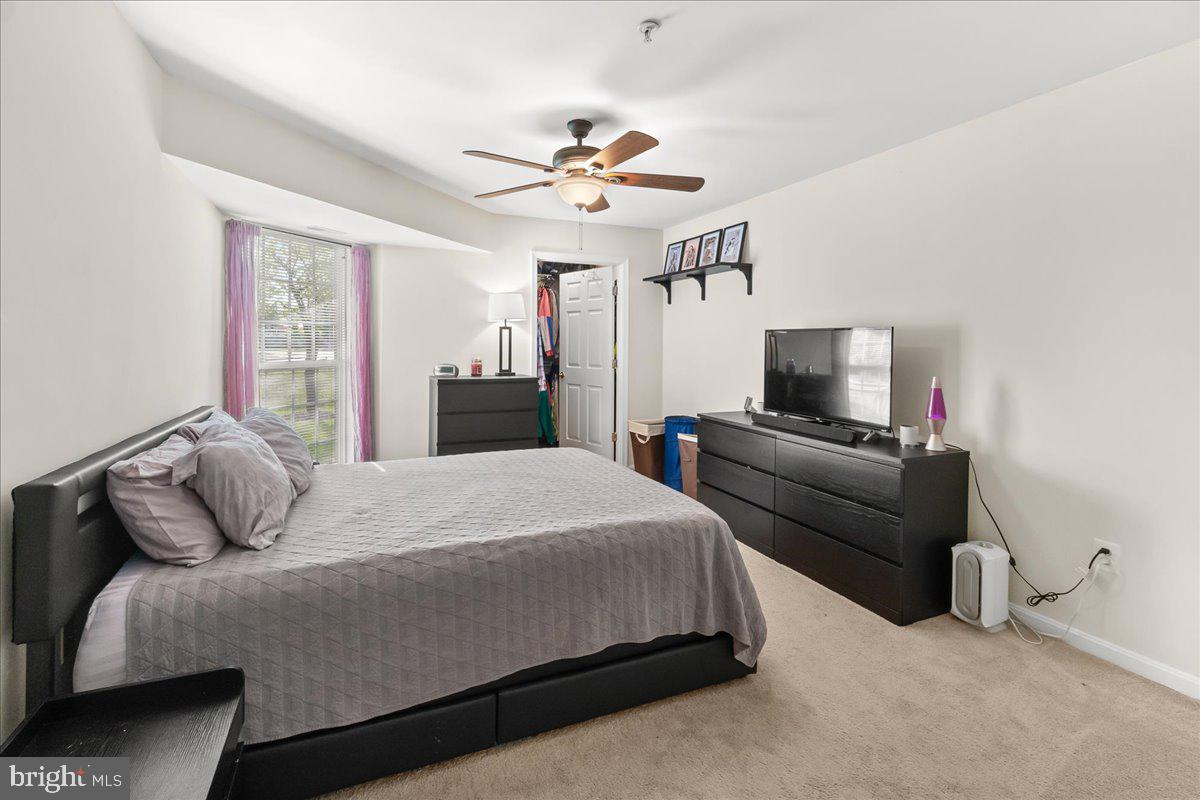 BALLENGER POINTE - Residential