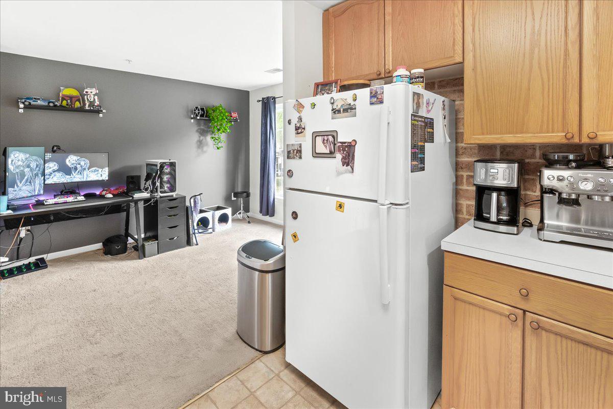 BALLENGER POINTE - Residential