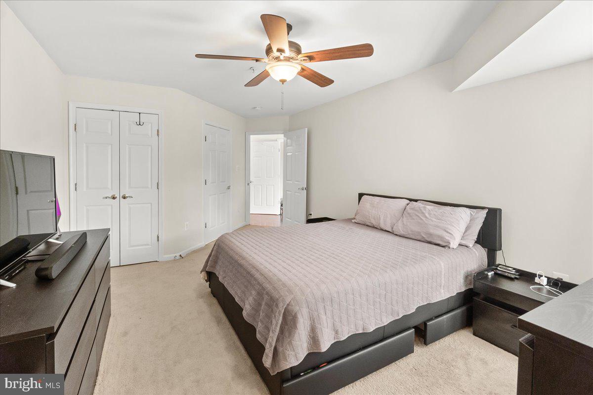 BALLENGER POINTE - Residential