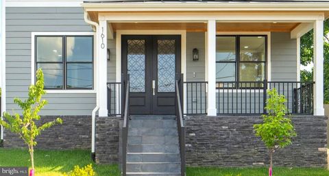 1600 12TH STREET S ARLINGTON VA 22204